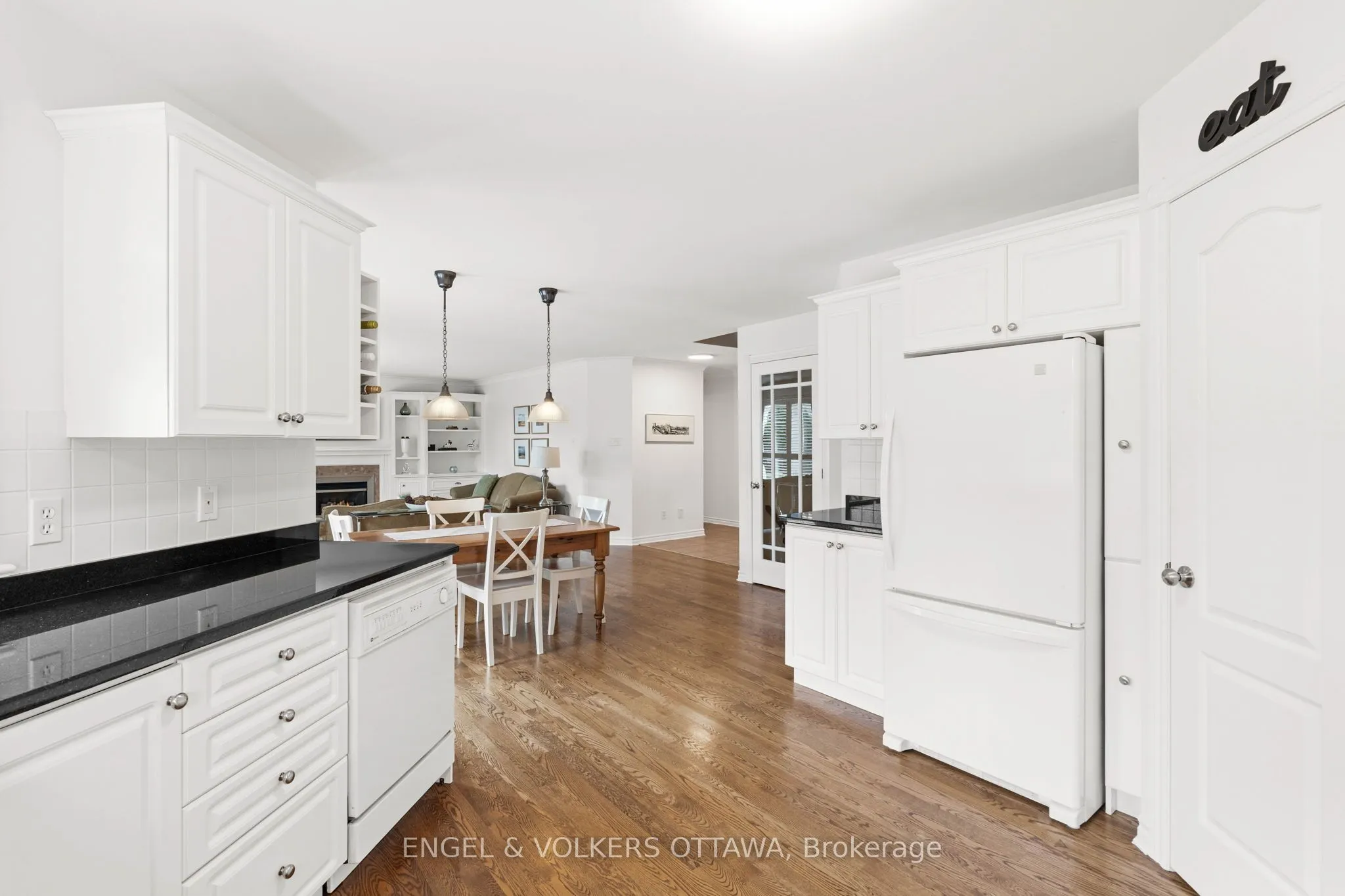 35 Heritage Grove Crescent