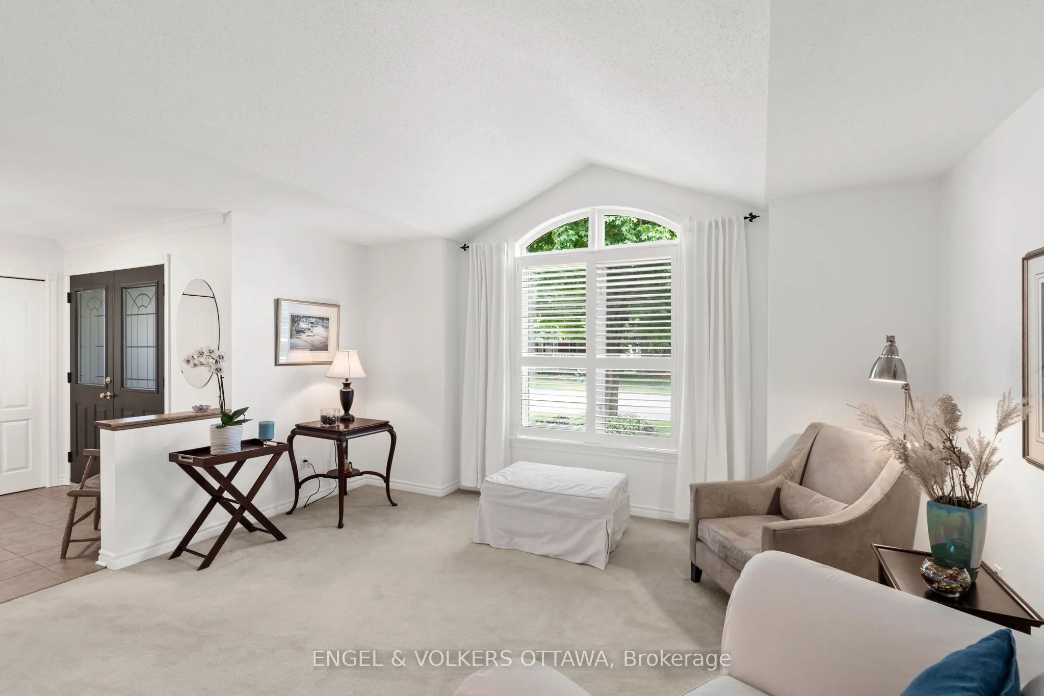 35 Heritage Grove Crescent
