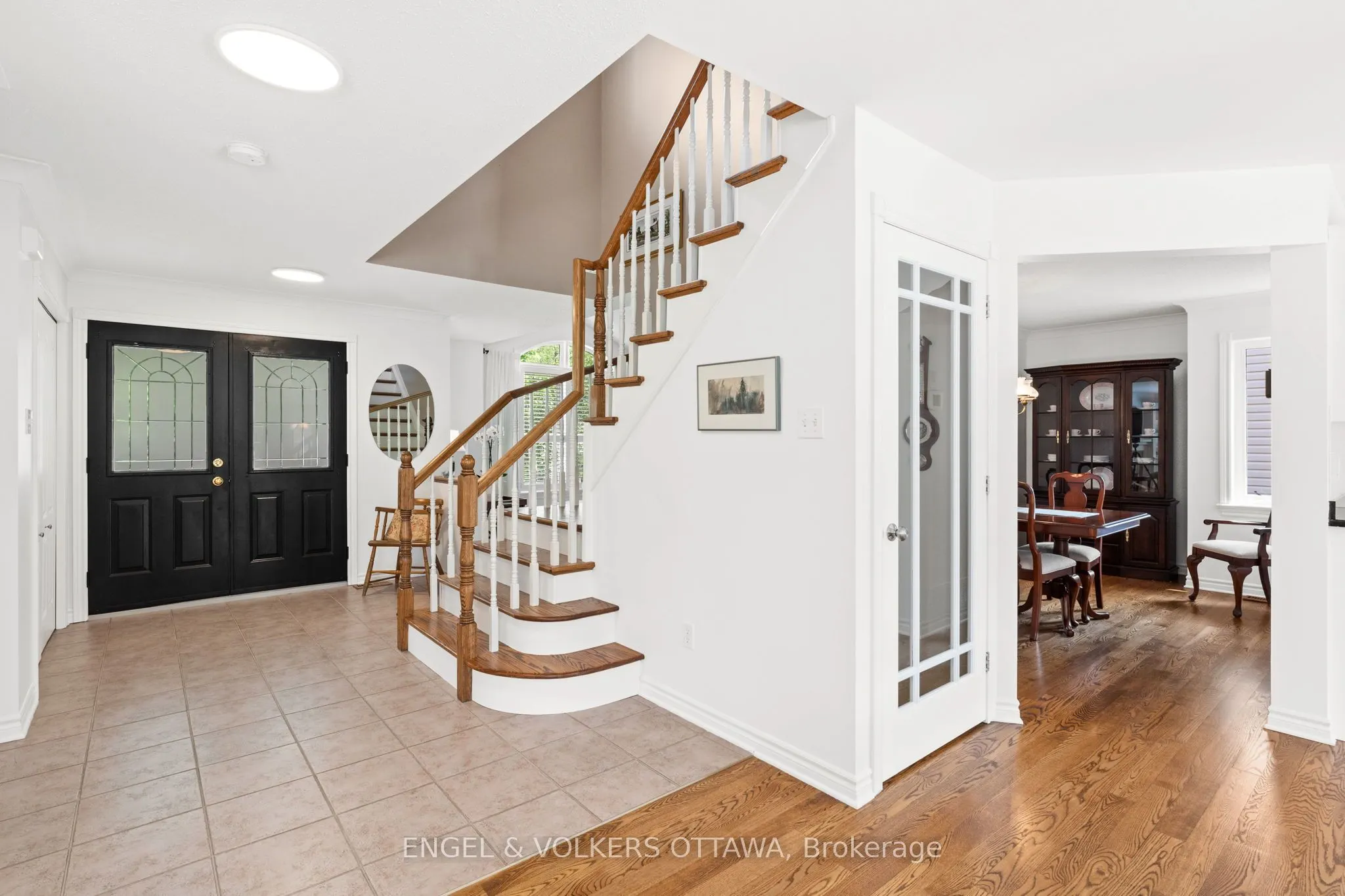 35 Heritage Grove Crescent