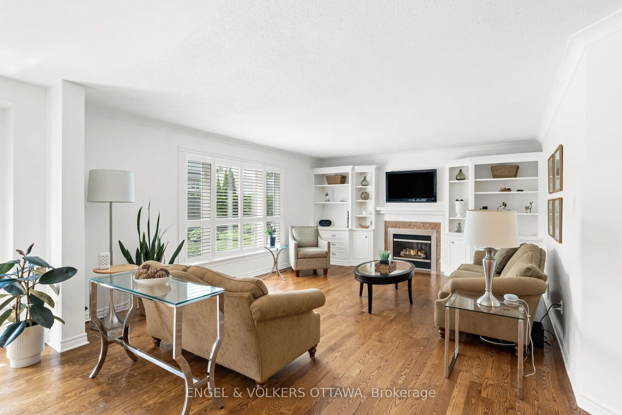 35 Heritage Grove Crescent
