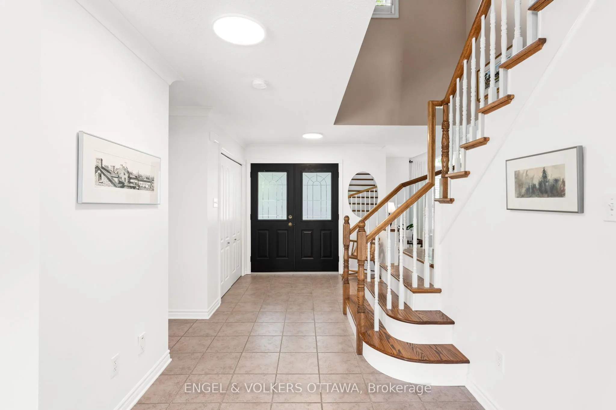 35 Heritage Grove Crescent