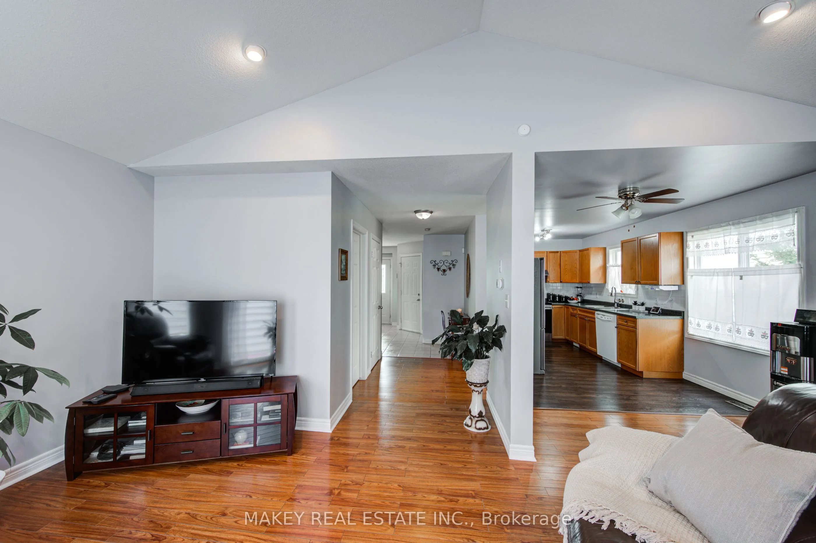 541 Alberta Avenue