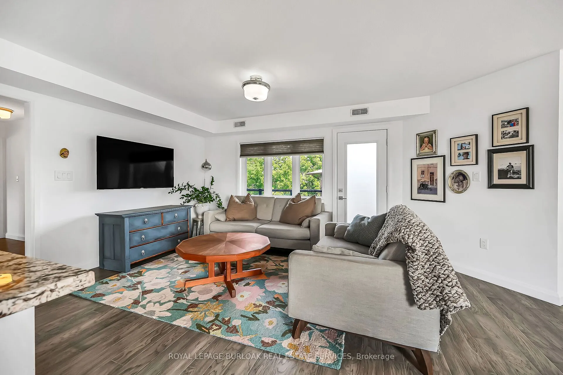 23 Echovalley Drive, #12