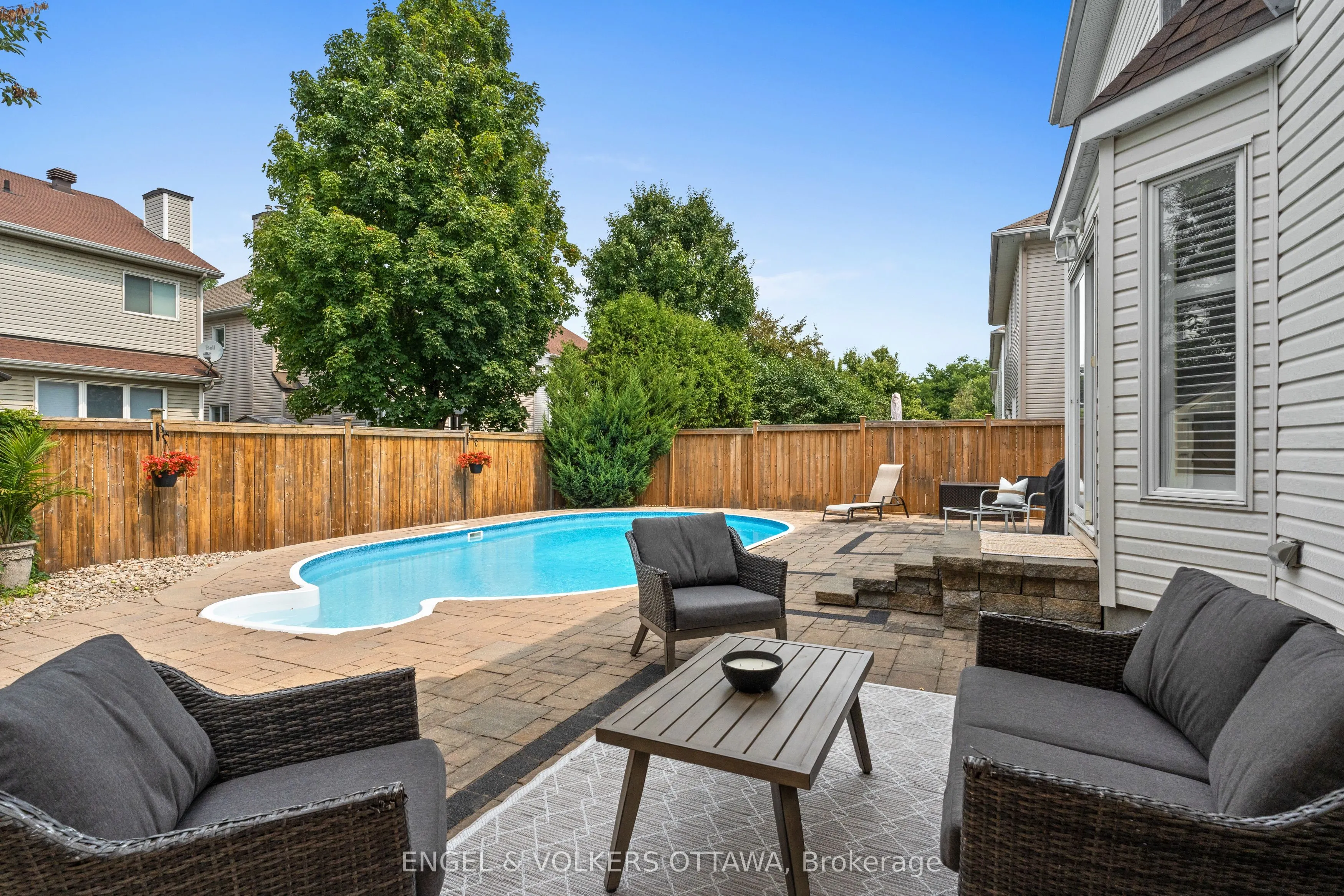 21 Mayford Avenue