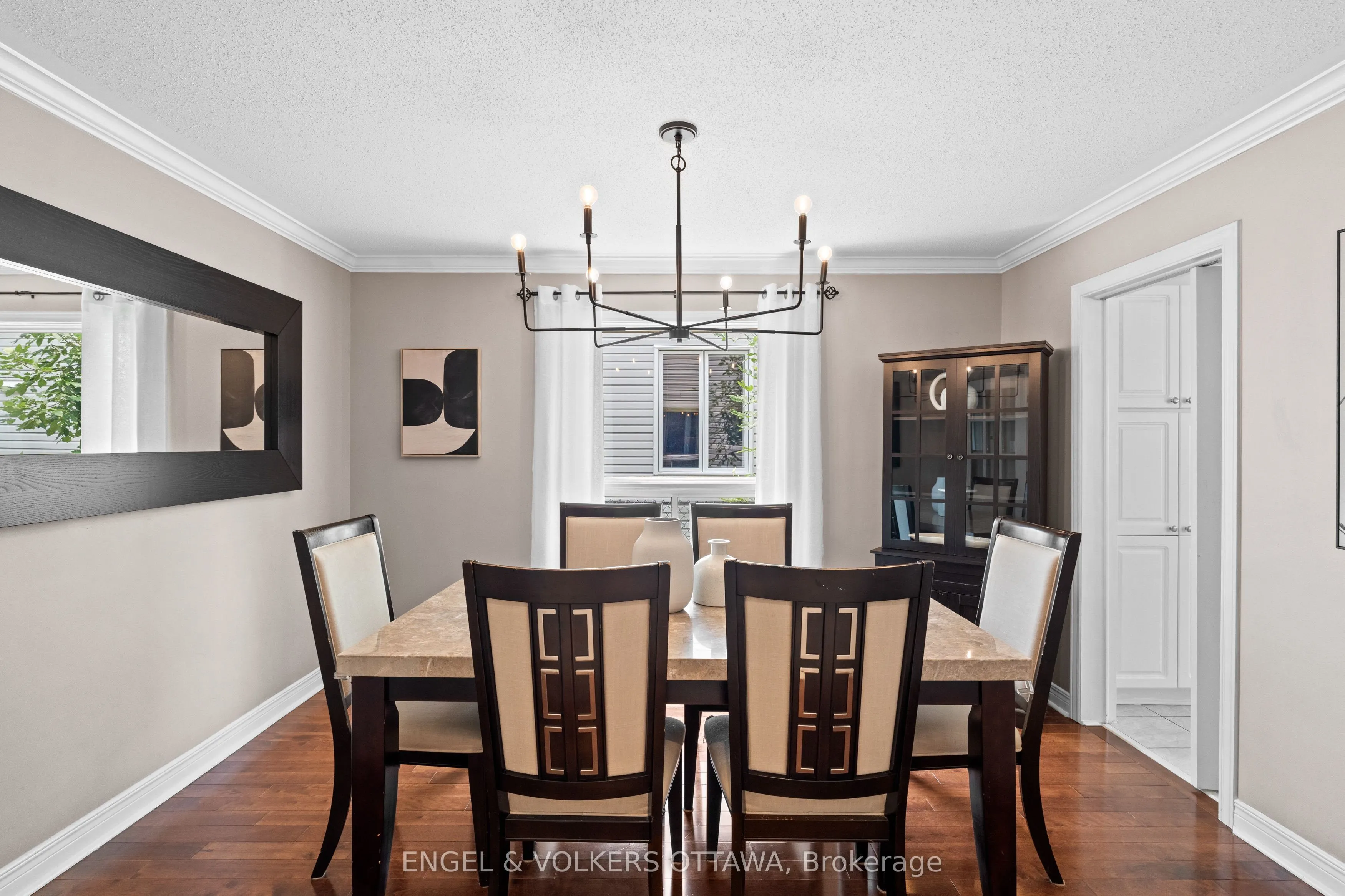 21 Mayford Avenue