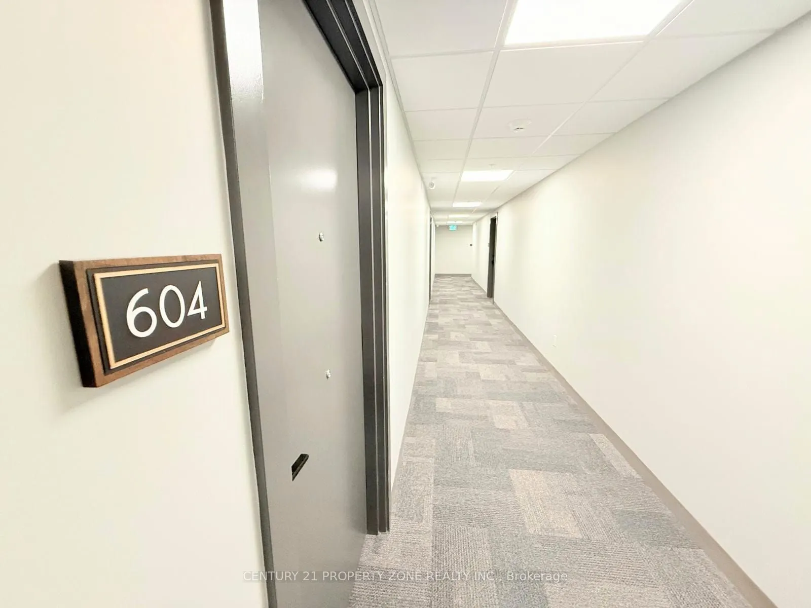 26 Lowes Road, #604
