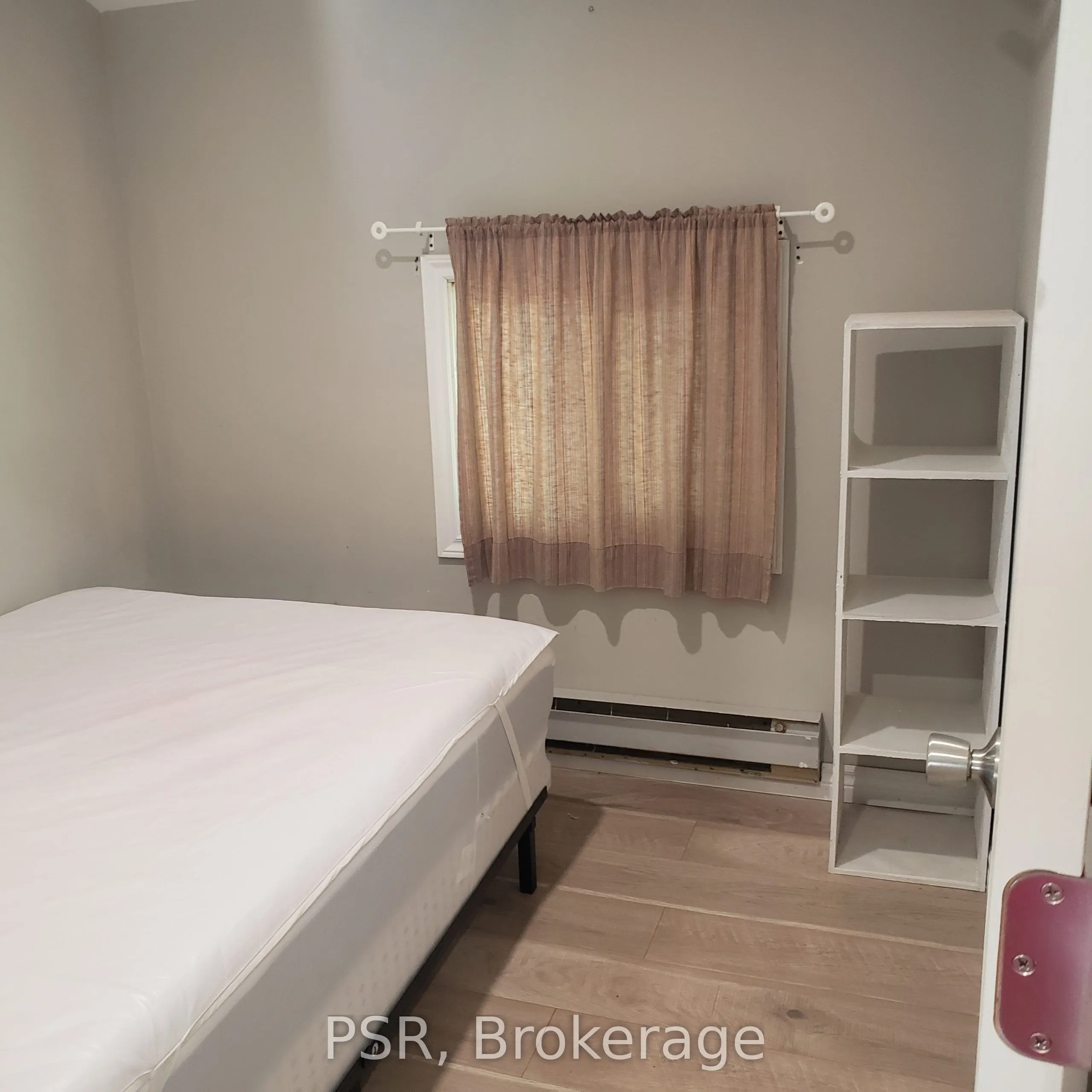 232 Lake Dalrymple Road, #10