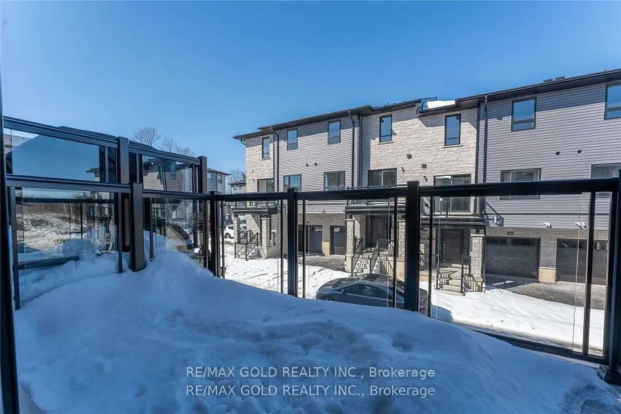51 Sparrow Avenue, ##58