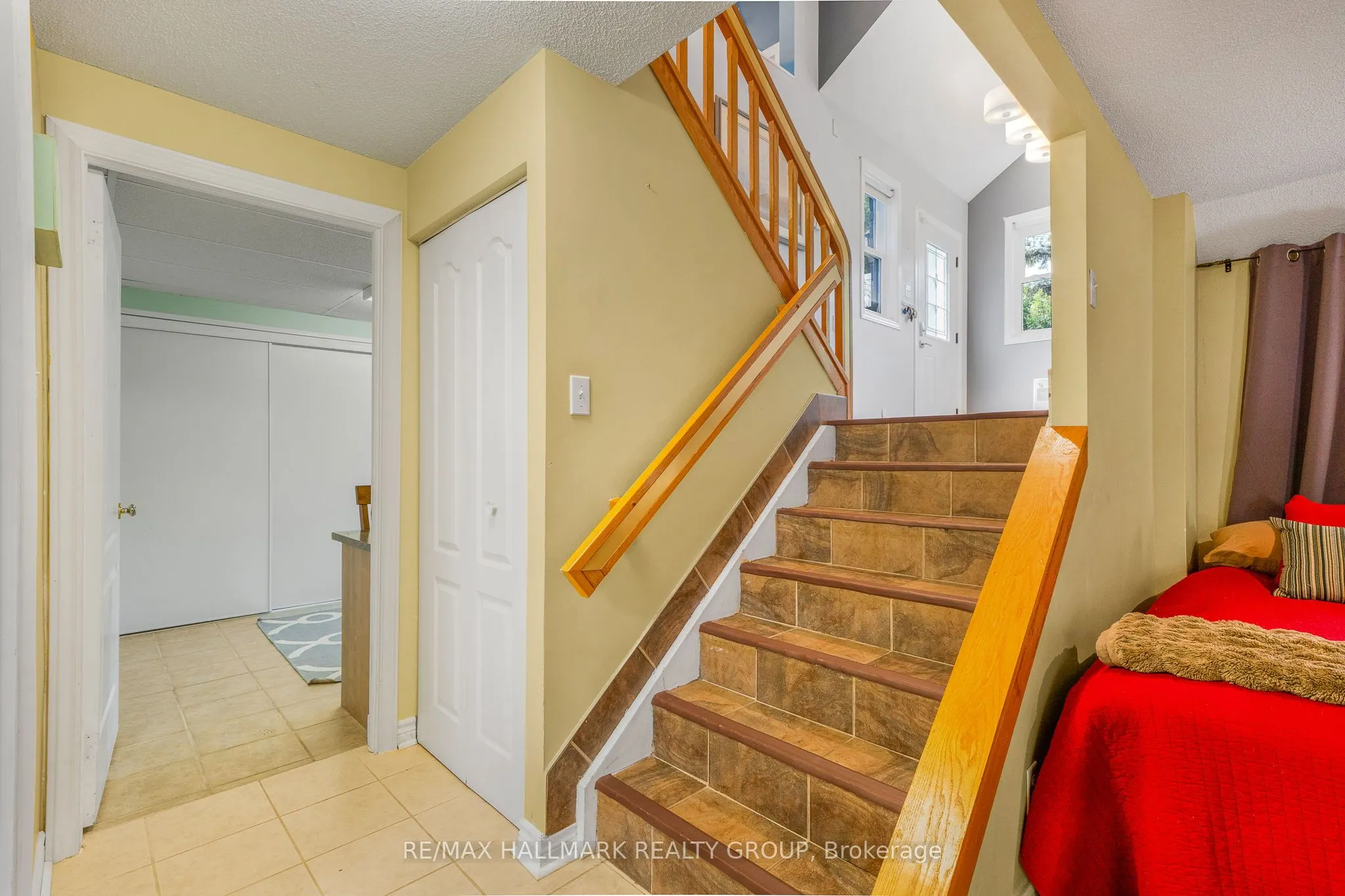 565 Landry Street