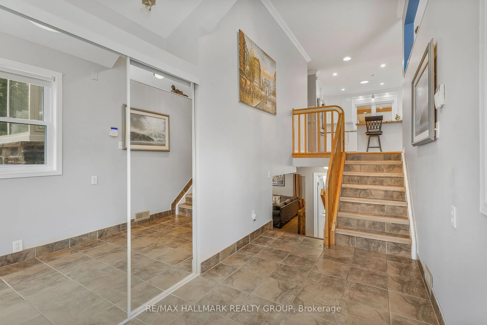 565 Landry Street