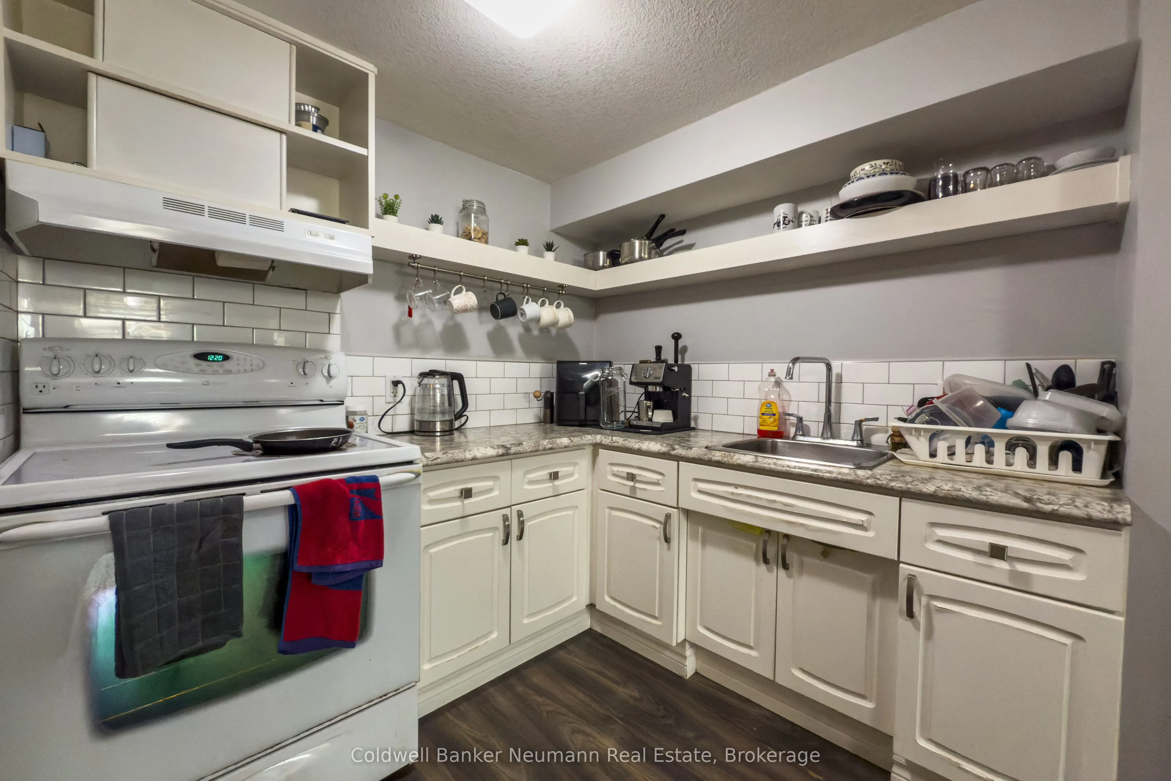 27 Julia Drive, #Lower