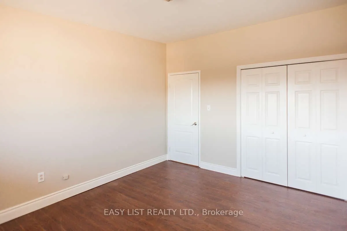 8650 Wyandotte Street E, #34
