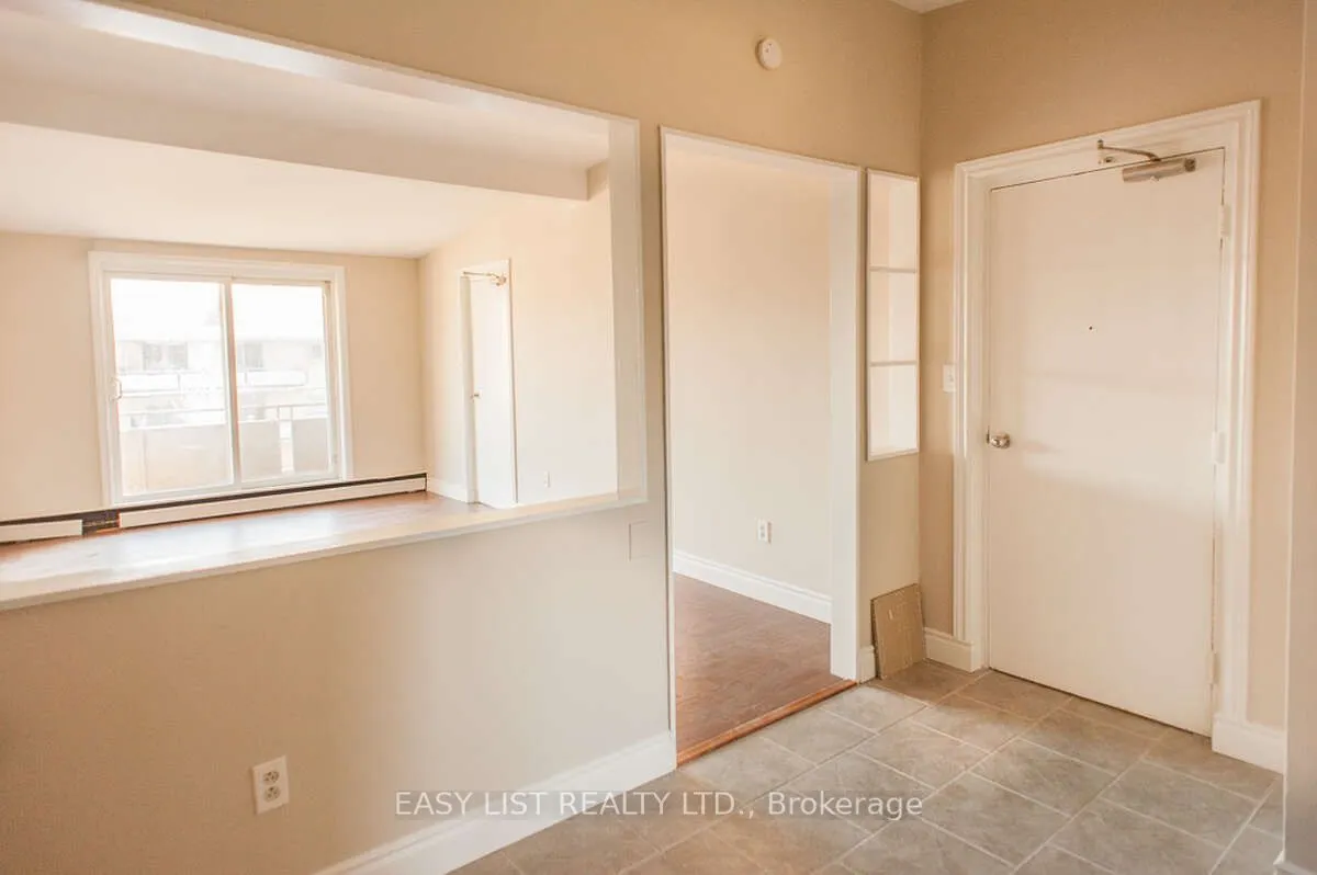 8650 Wyandotte Street E, #34