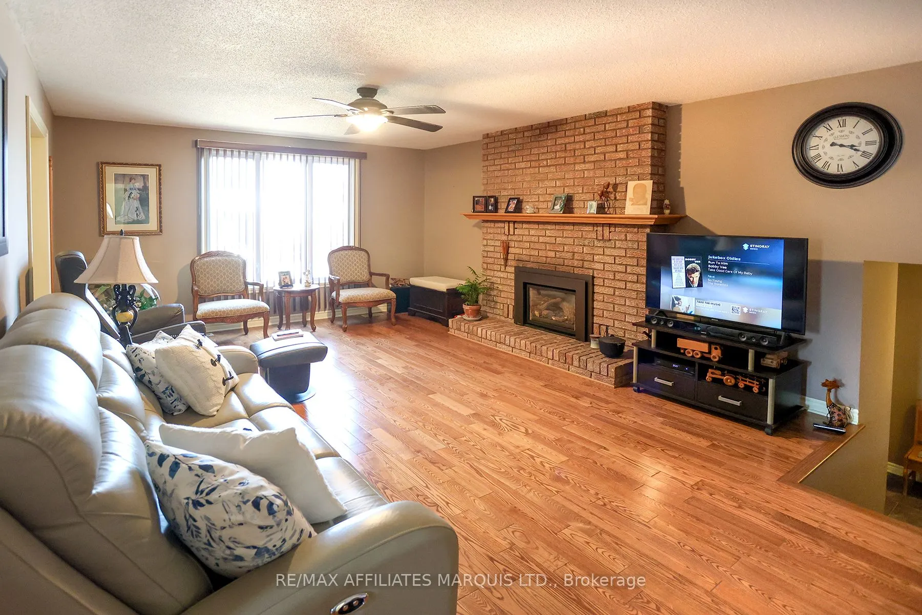 3 Wales Dr Drive