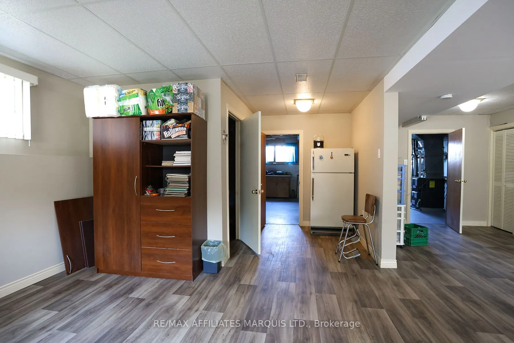3 Wales Dr Drive