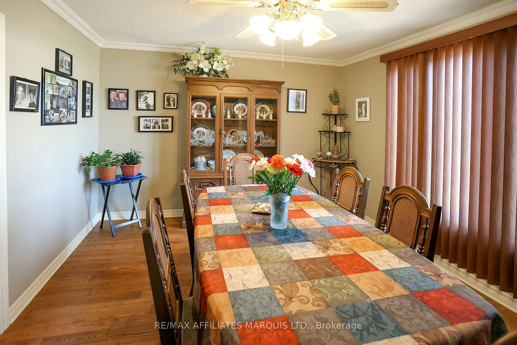 3 Wales Dr Drive