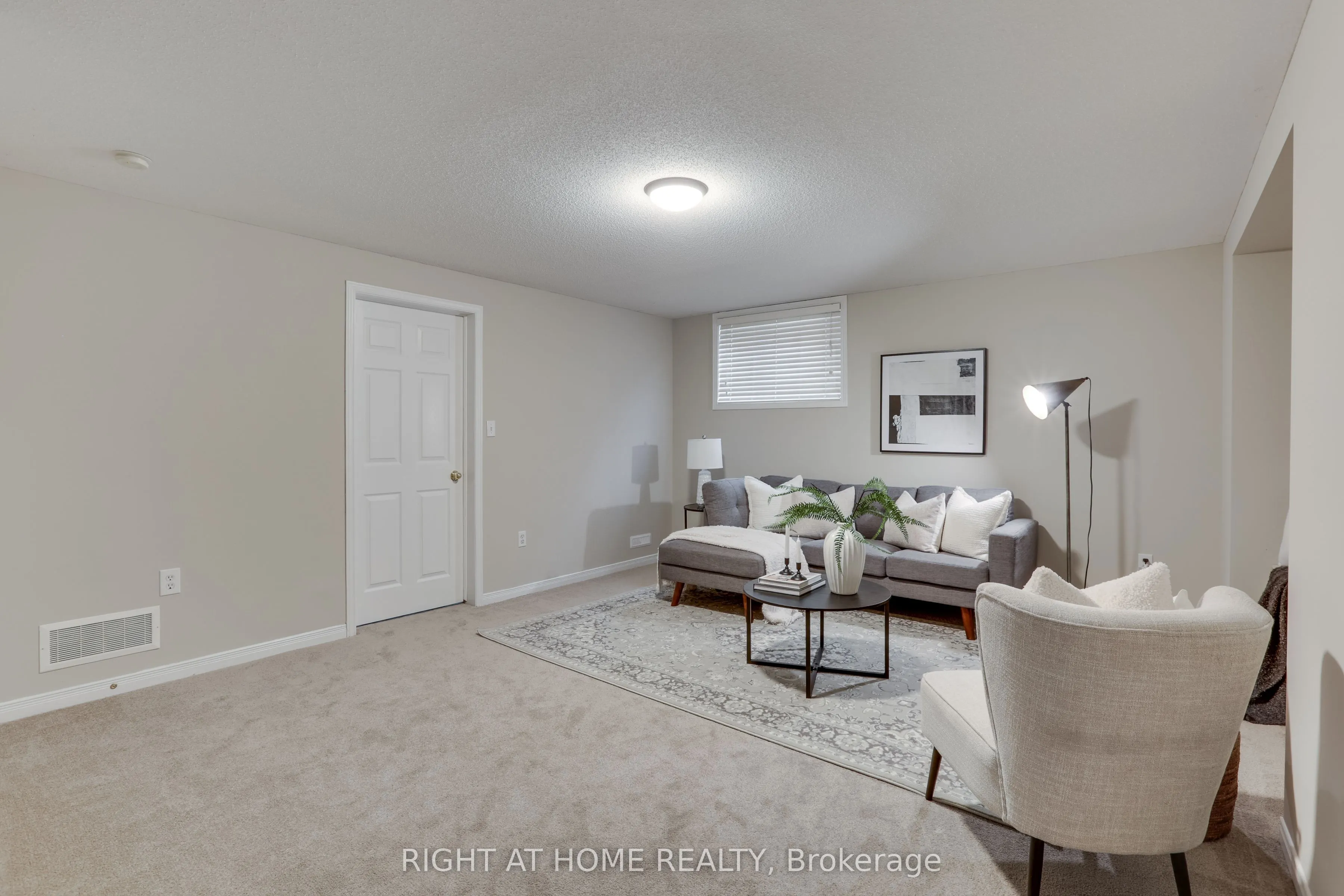 1535 Trossacks Avenue, #54