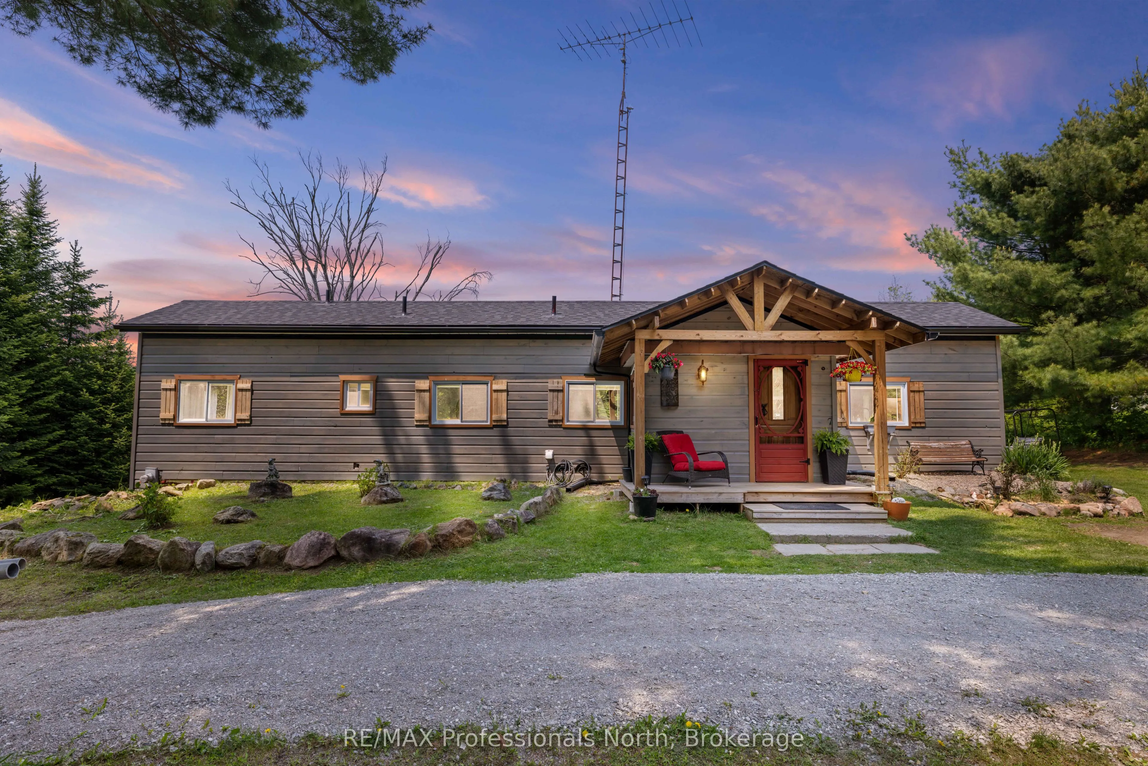 1009 Summerville Road