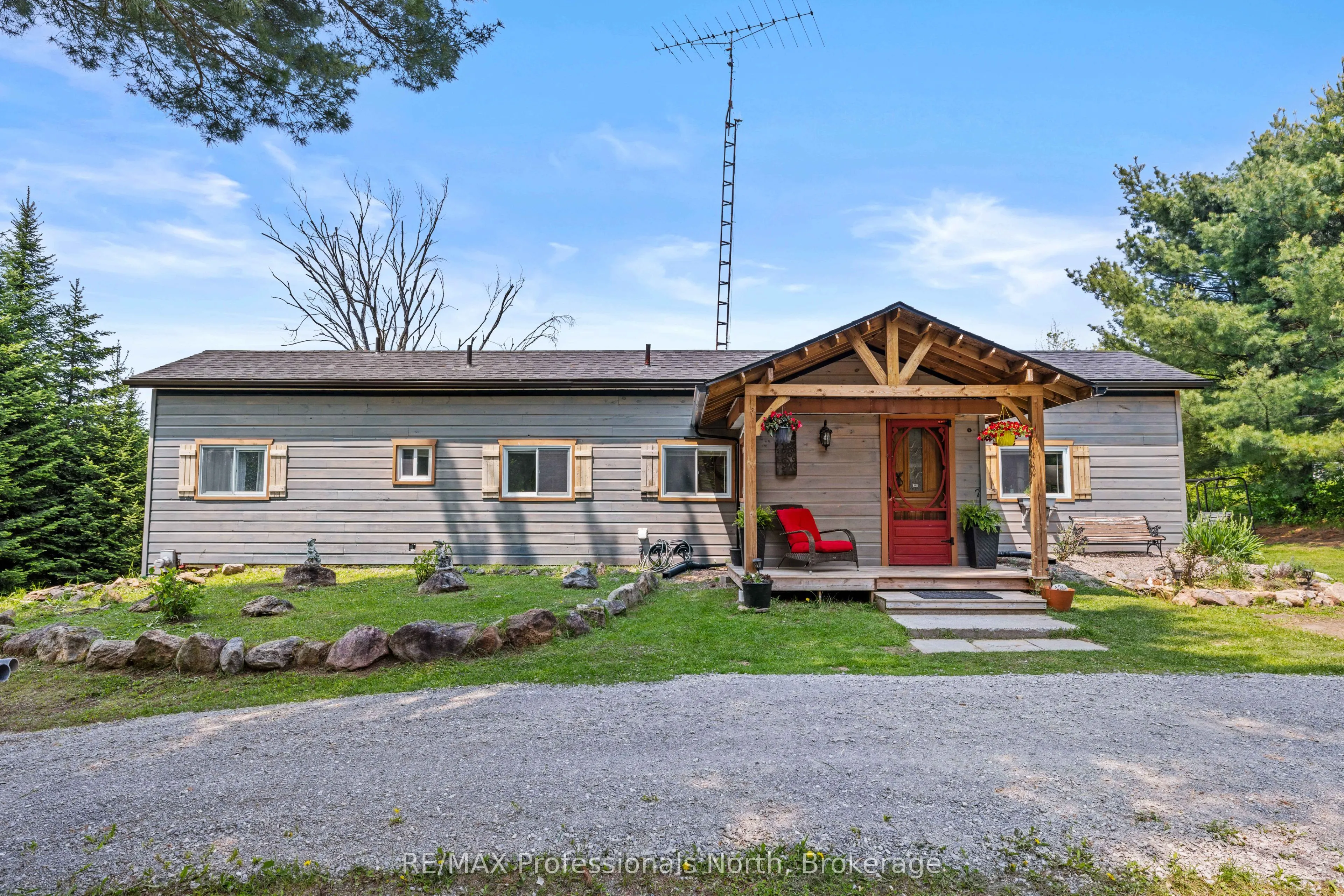 1009 Summerville Road