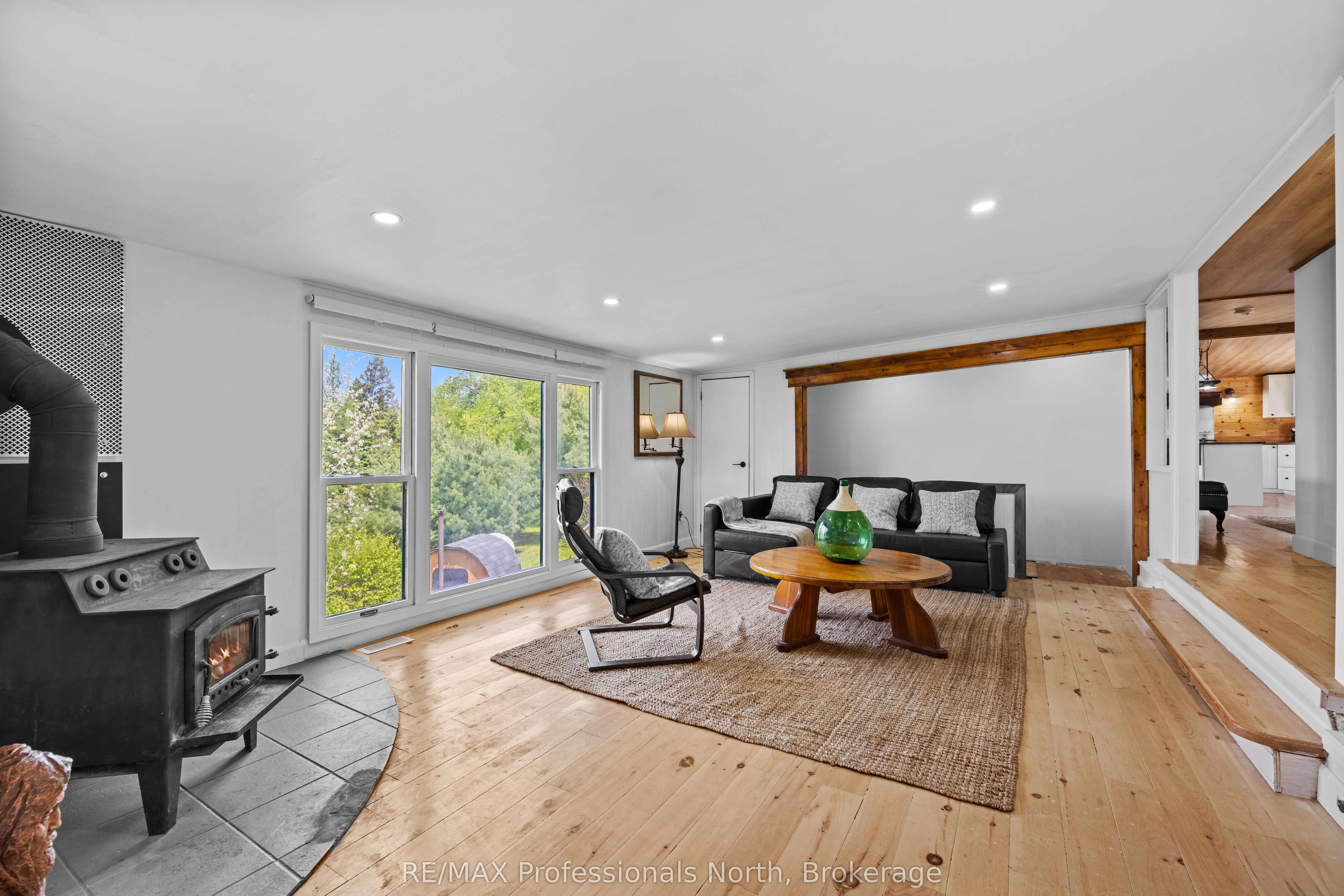 1009 Summerville Road