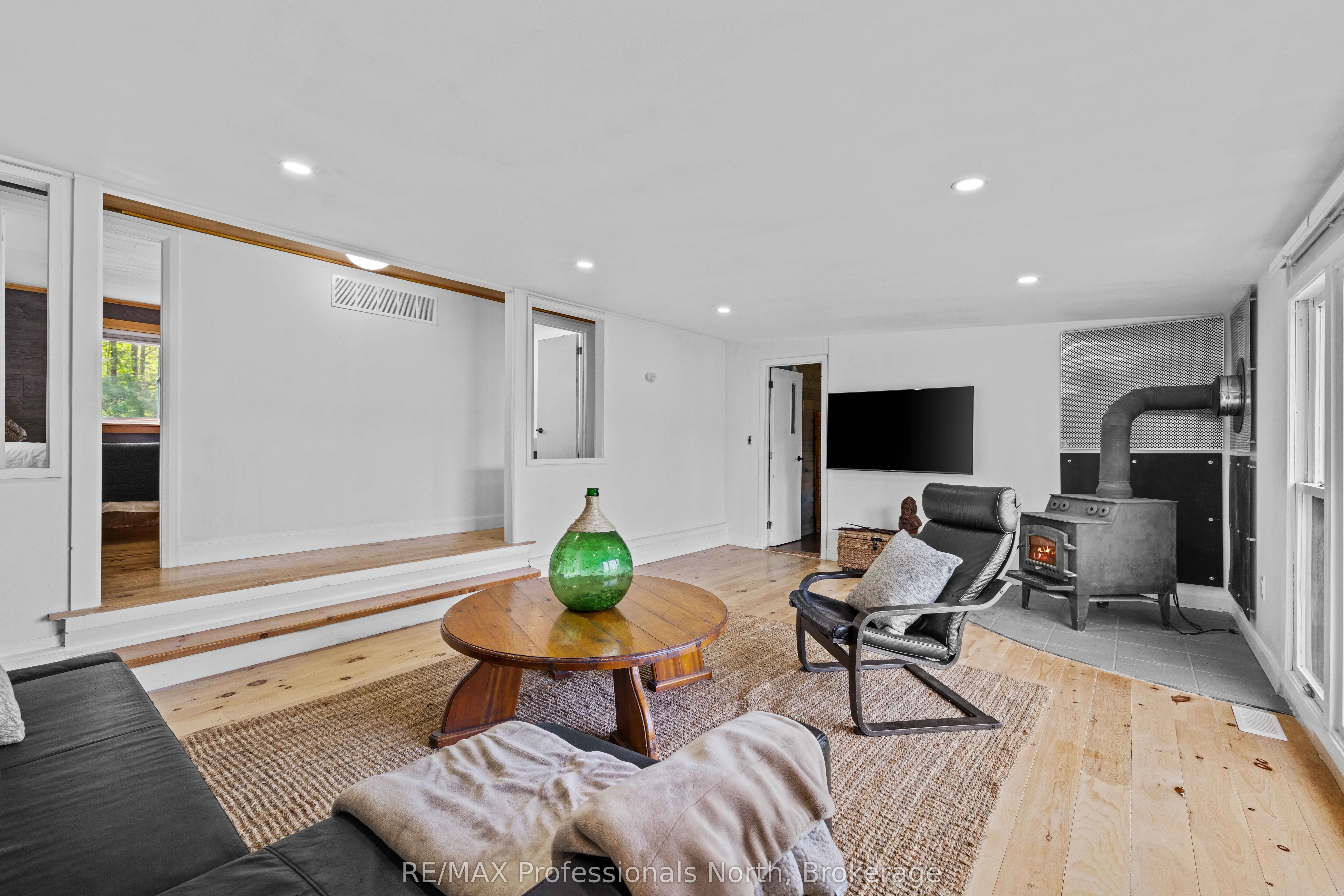 1009 Summerville Road