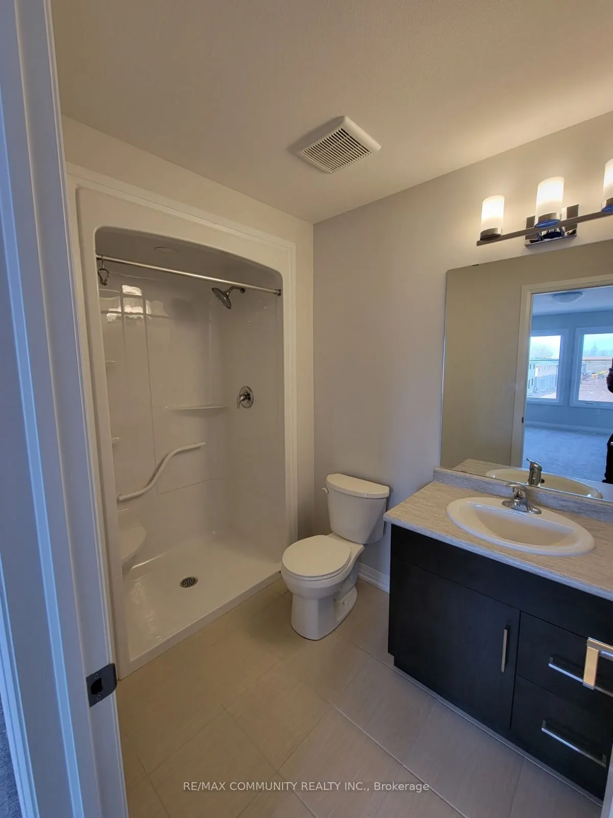 4552 Portage Parkway, #112