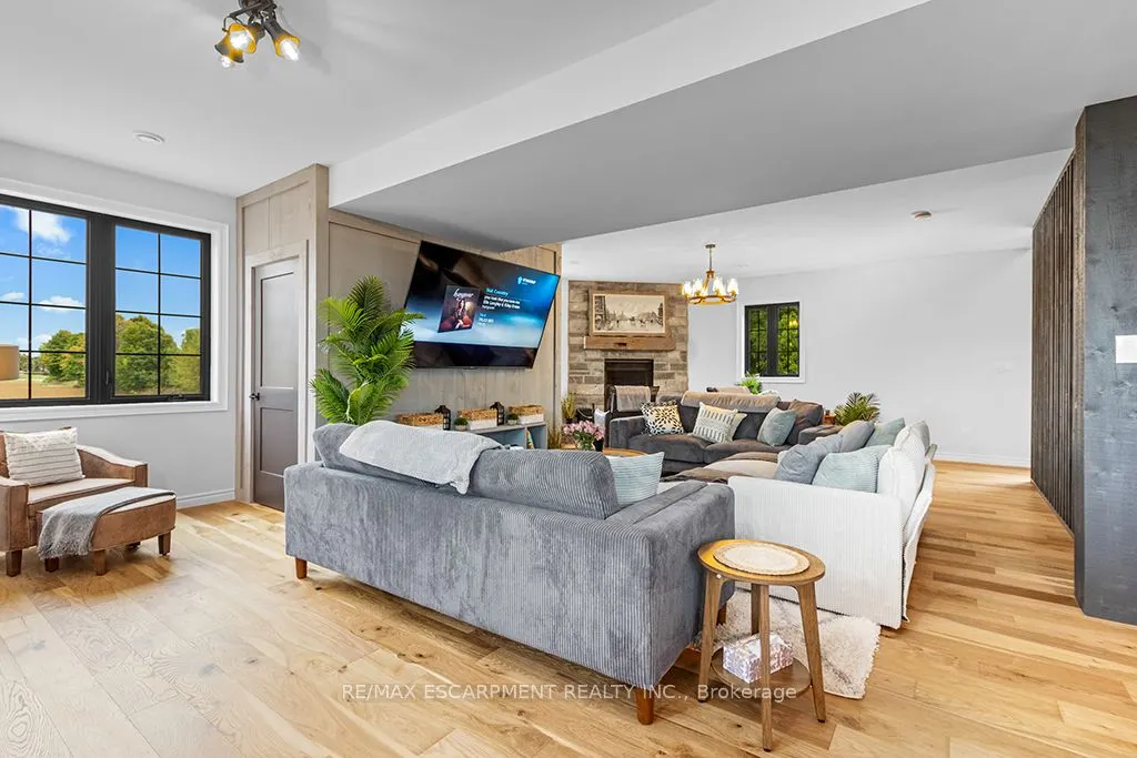 402075 GREY ROAD 17