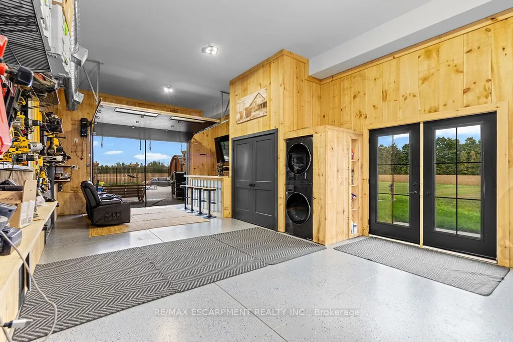 402075 GREY ROAD 17