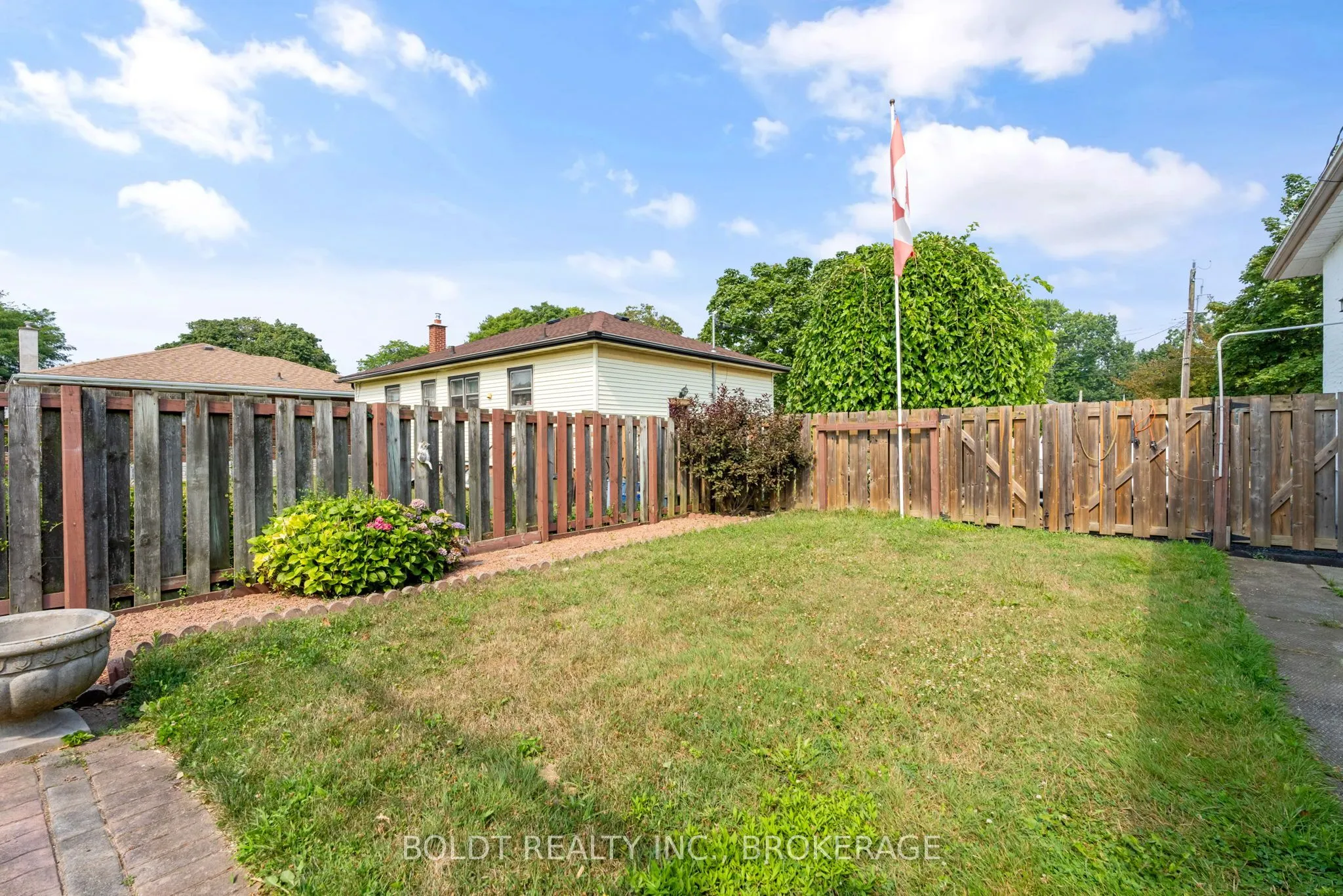 73 Dunkeld Avenue