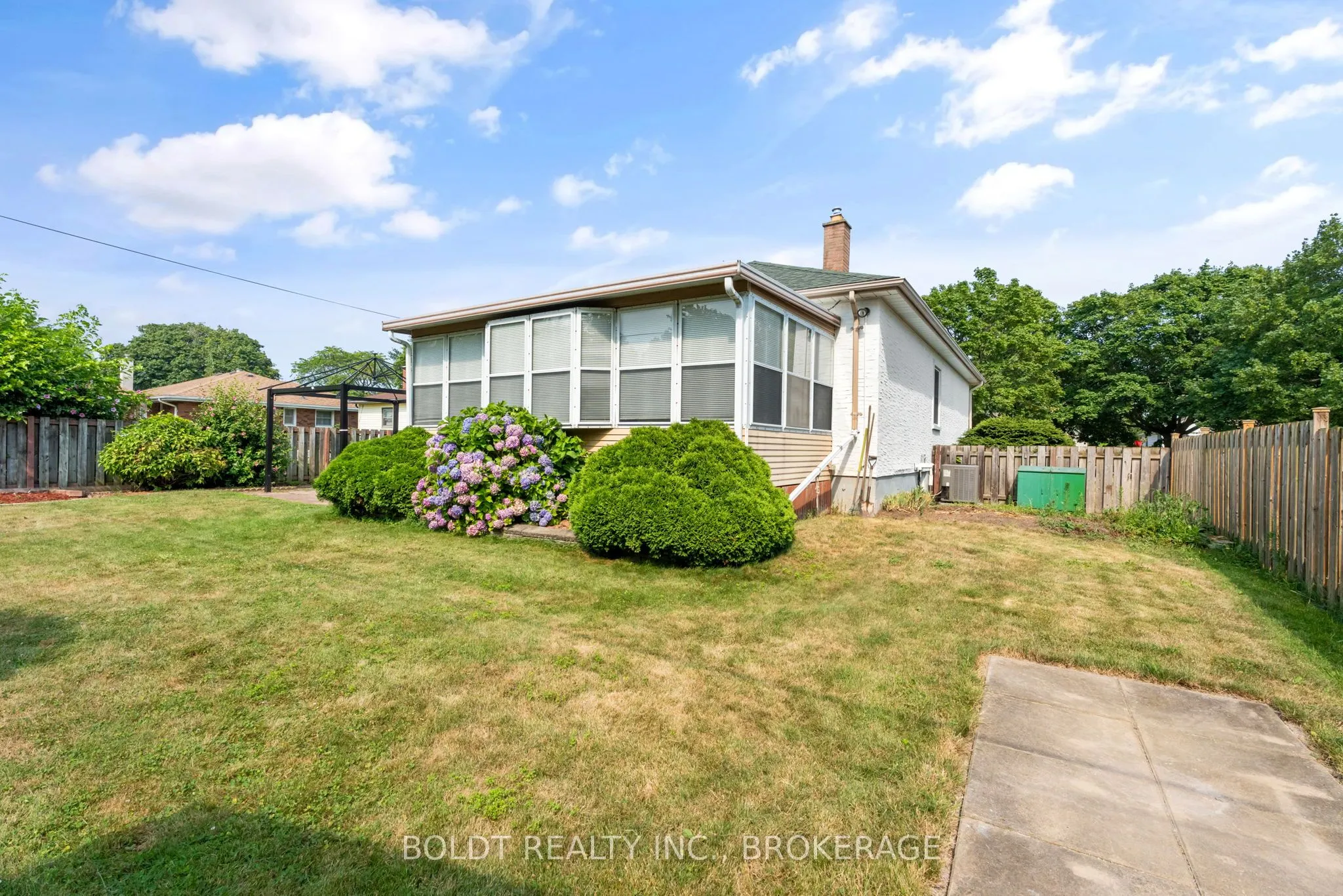 73 Dunkeld Avenue