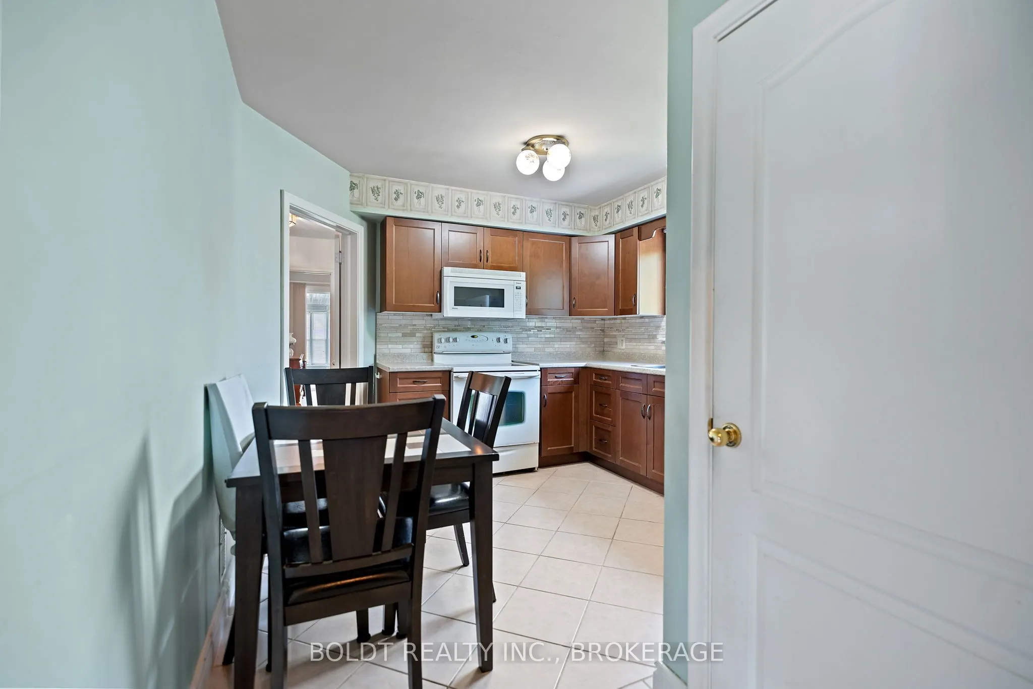 73 Dunkeld Avenue