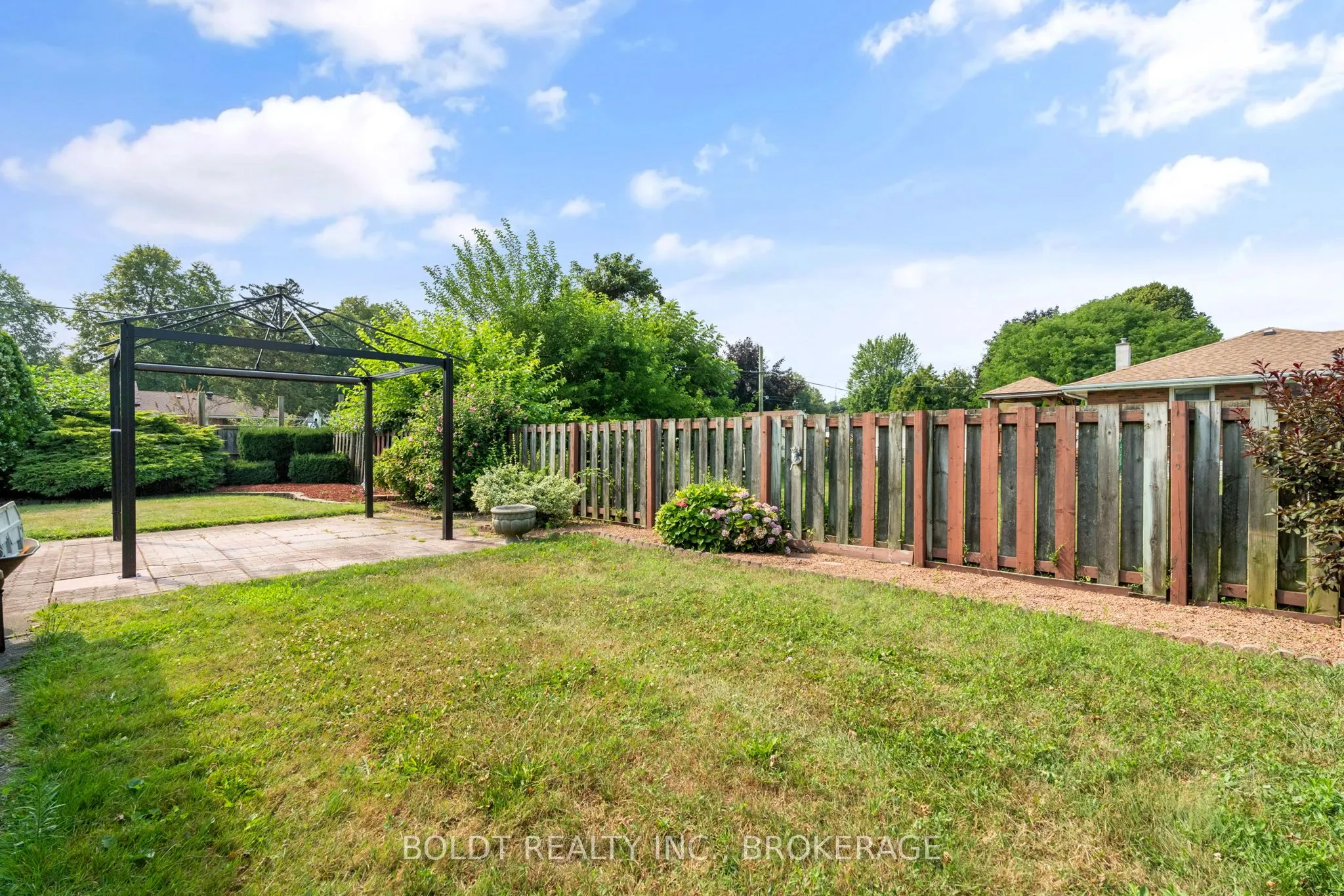73 Dunkeld Avenue