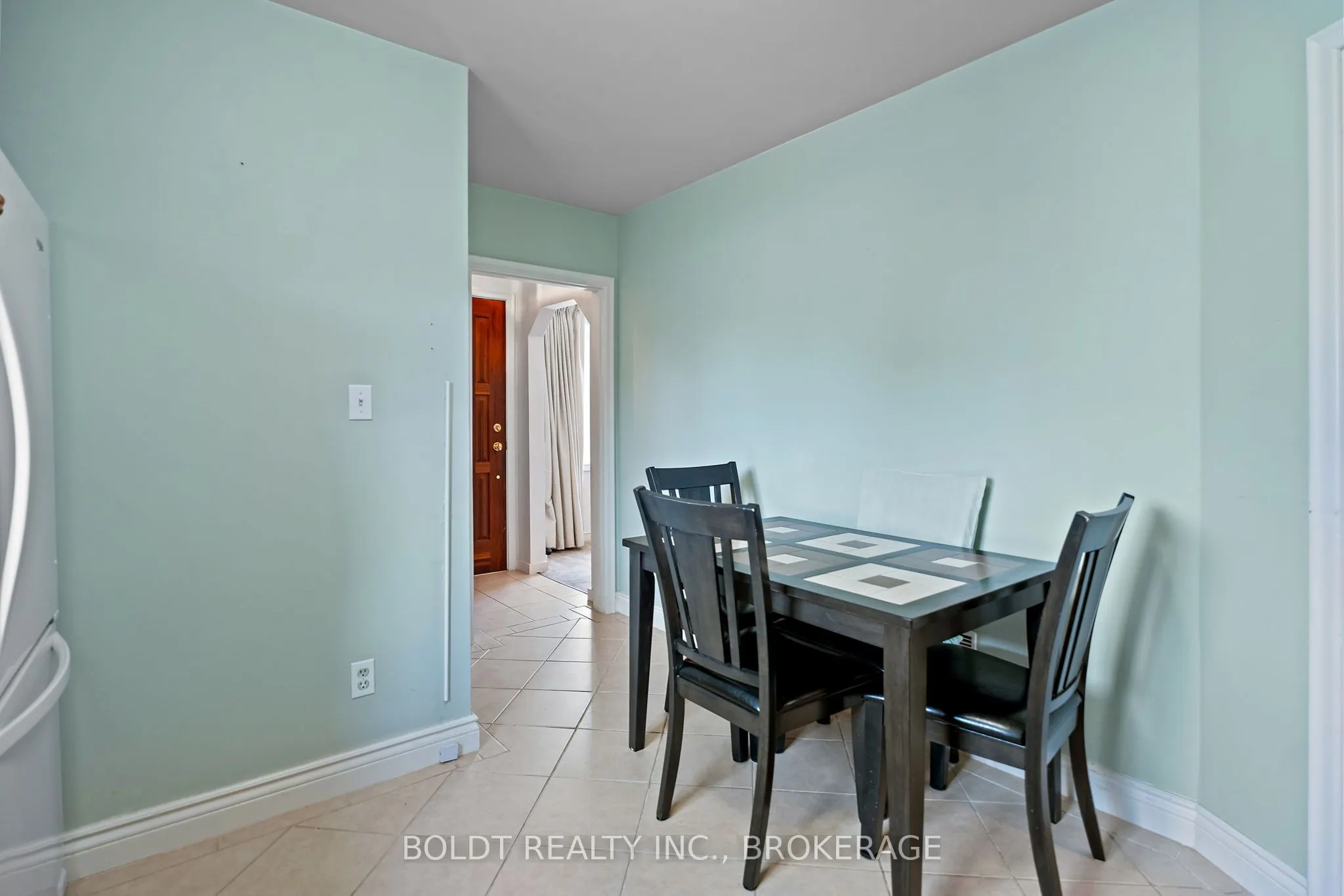 73 Dunkeld Avenue