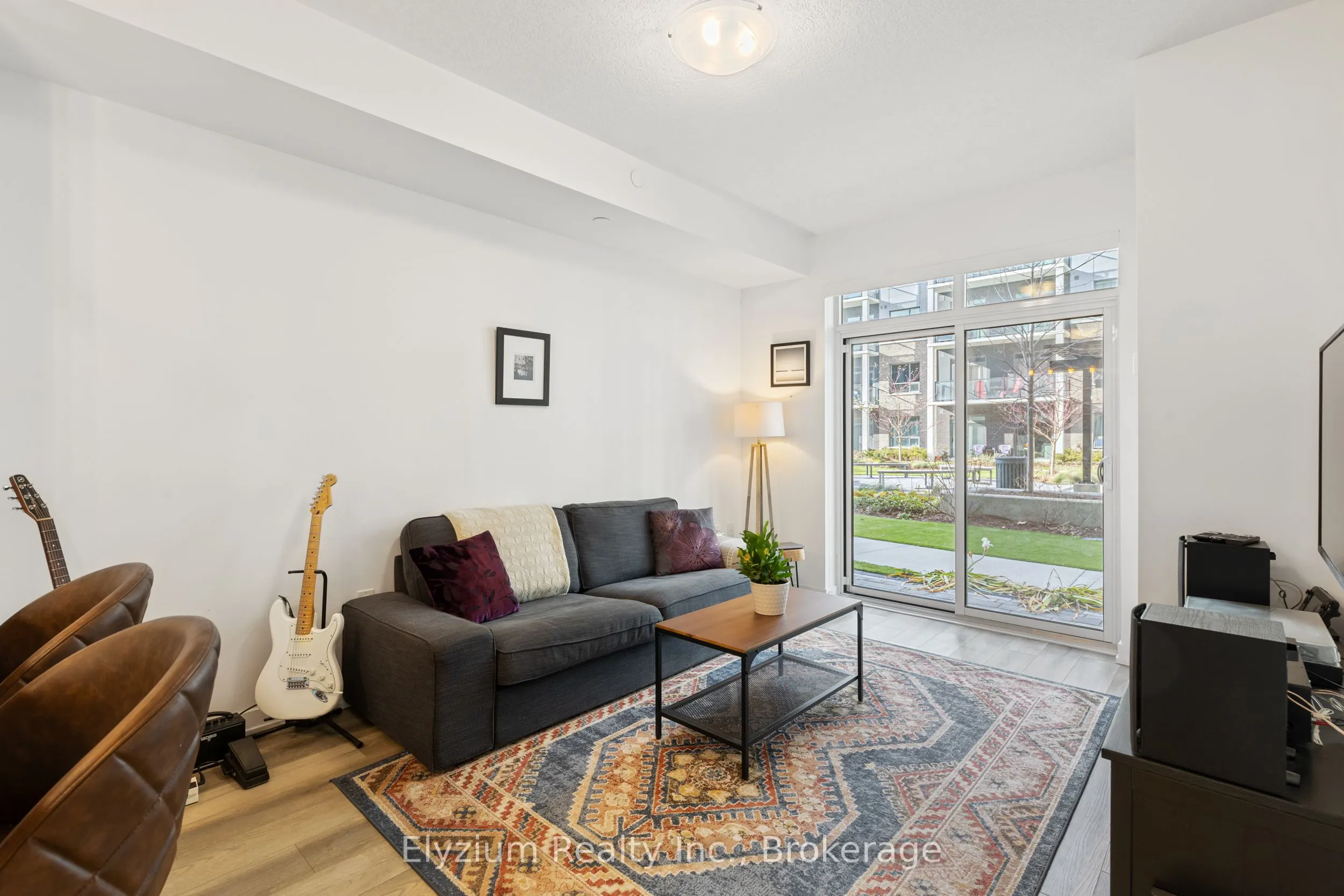 5055 Greenlane Road, #127