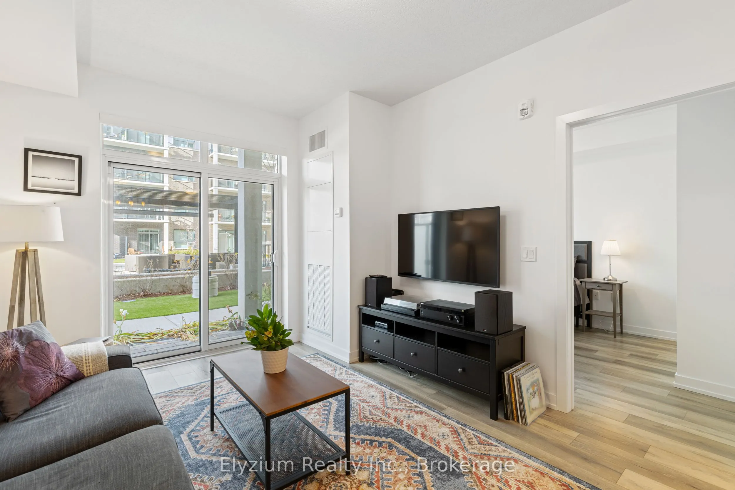 5055 Greenlane Road, #127
