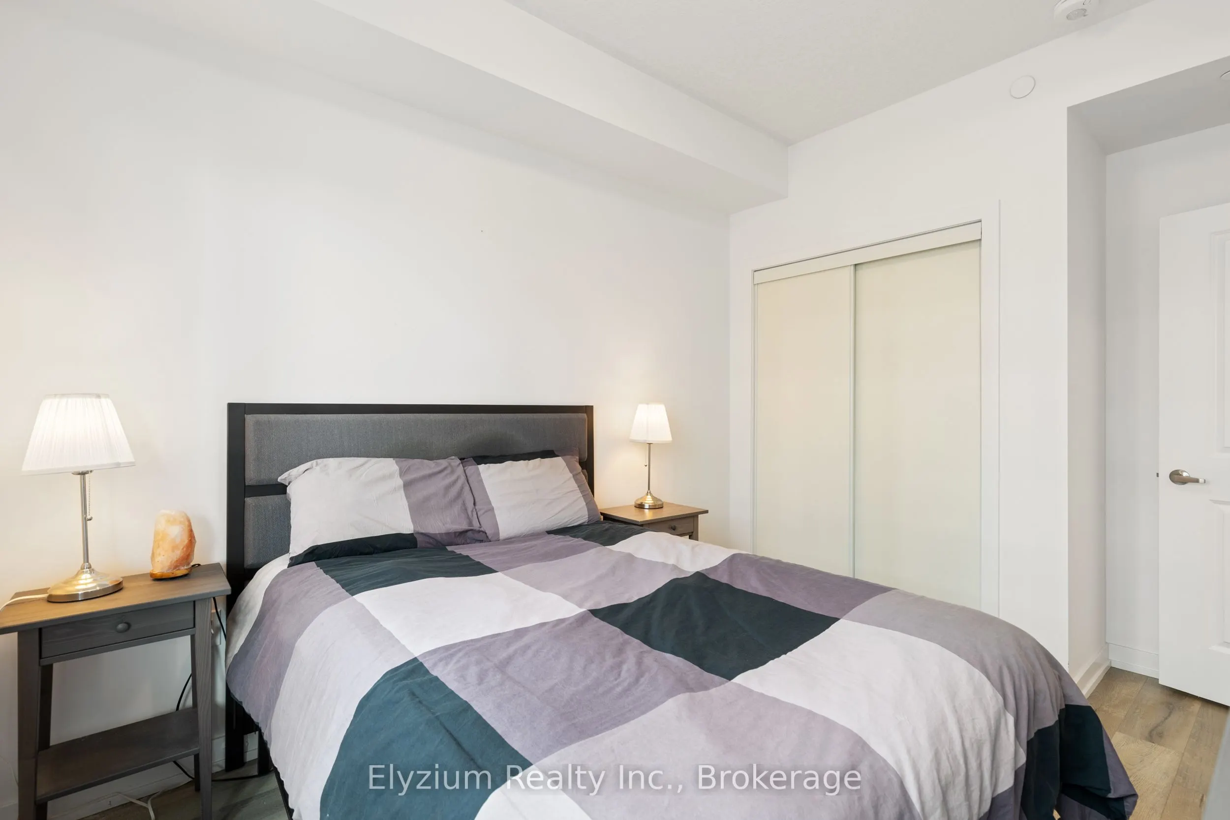 5055 Greenlane Road, #127