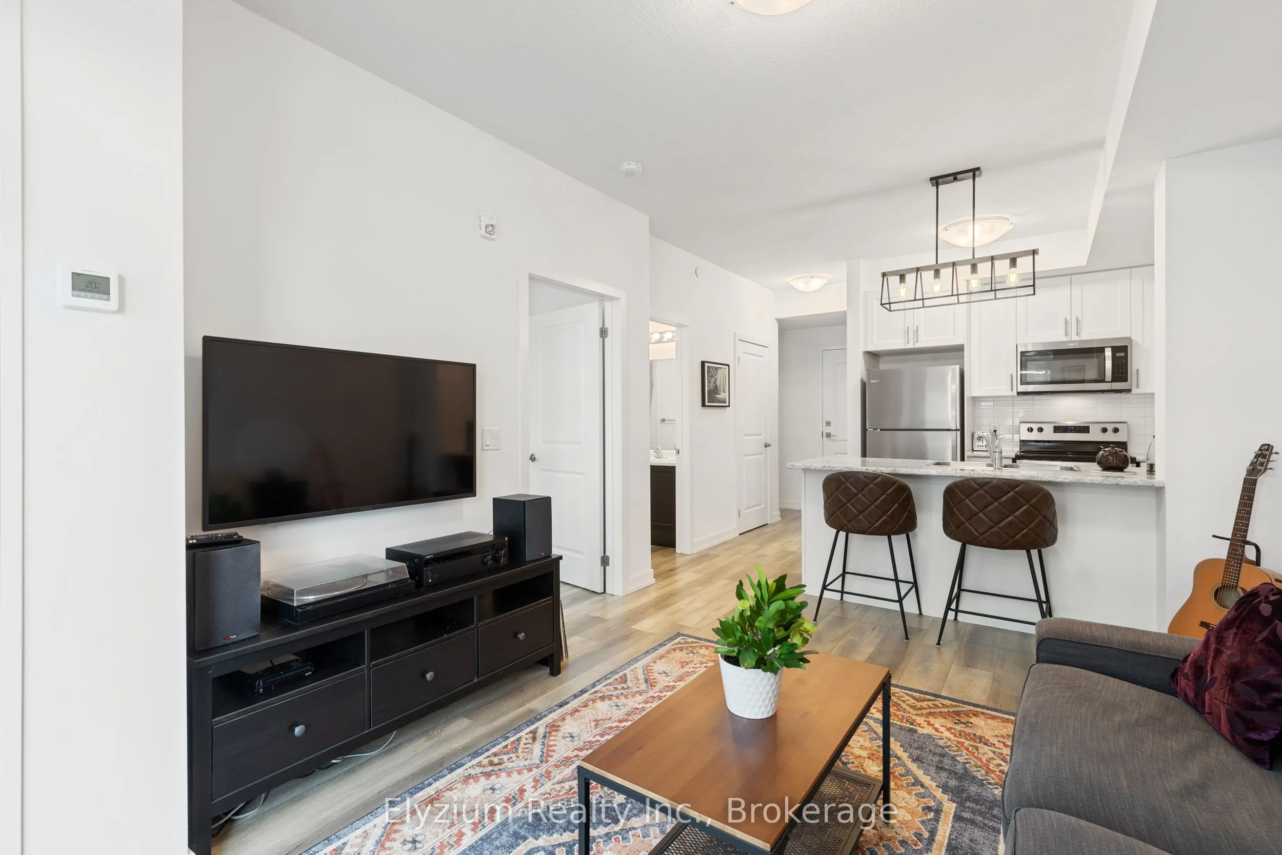 5055 Greenlane Road, #127