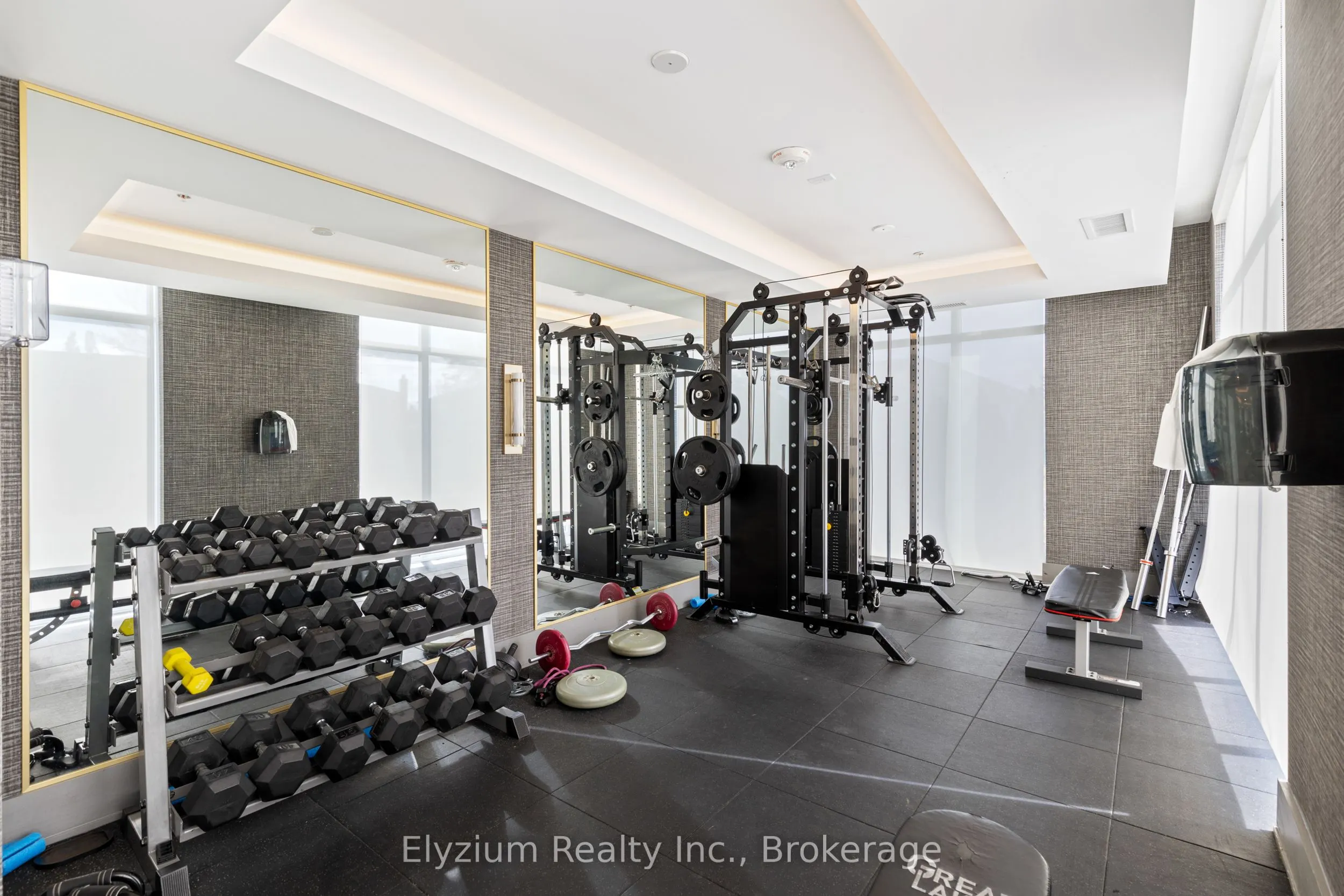 5055 Greenlane Road, #127