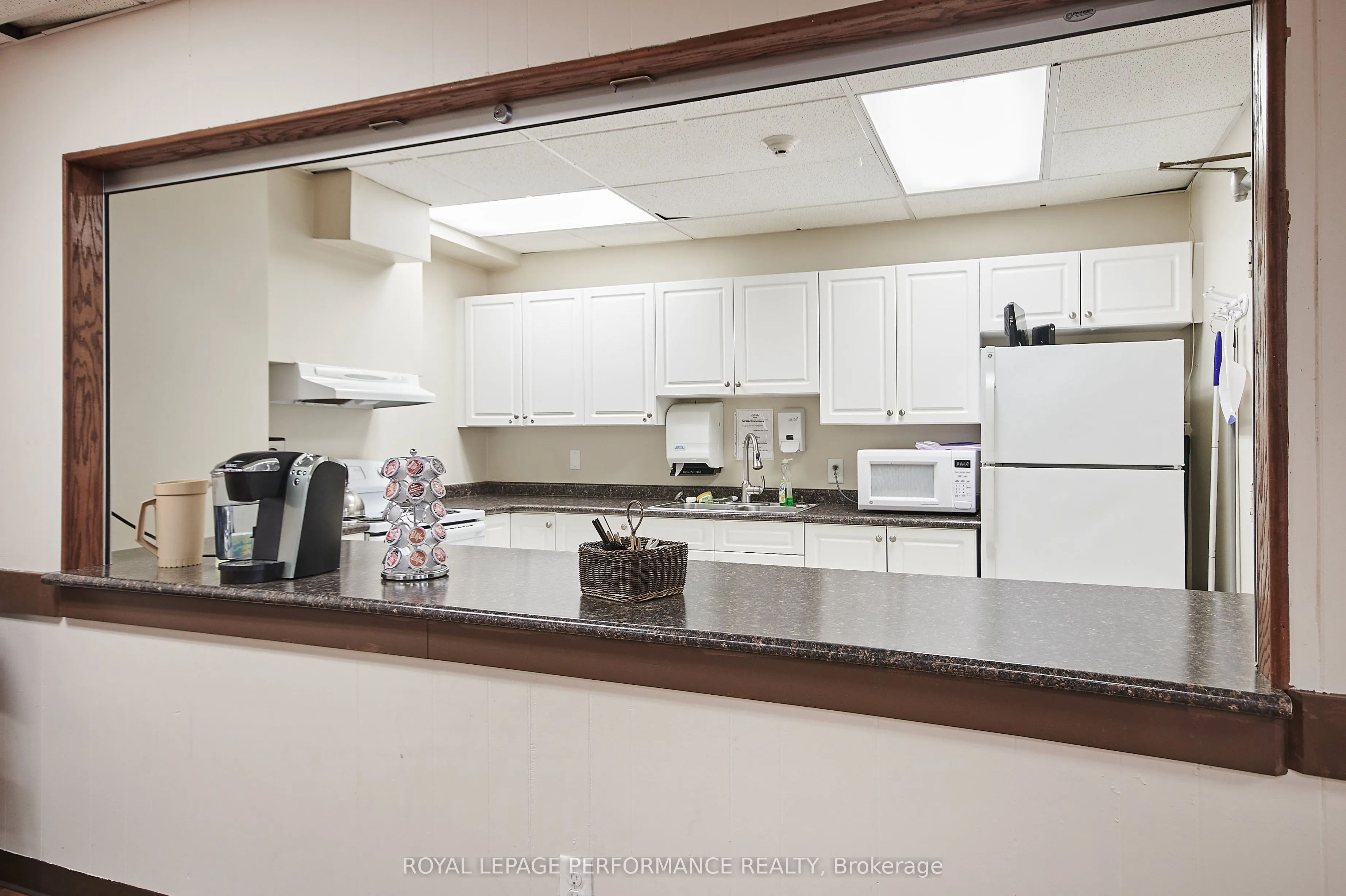 158 B McArthur Avenue, #202