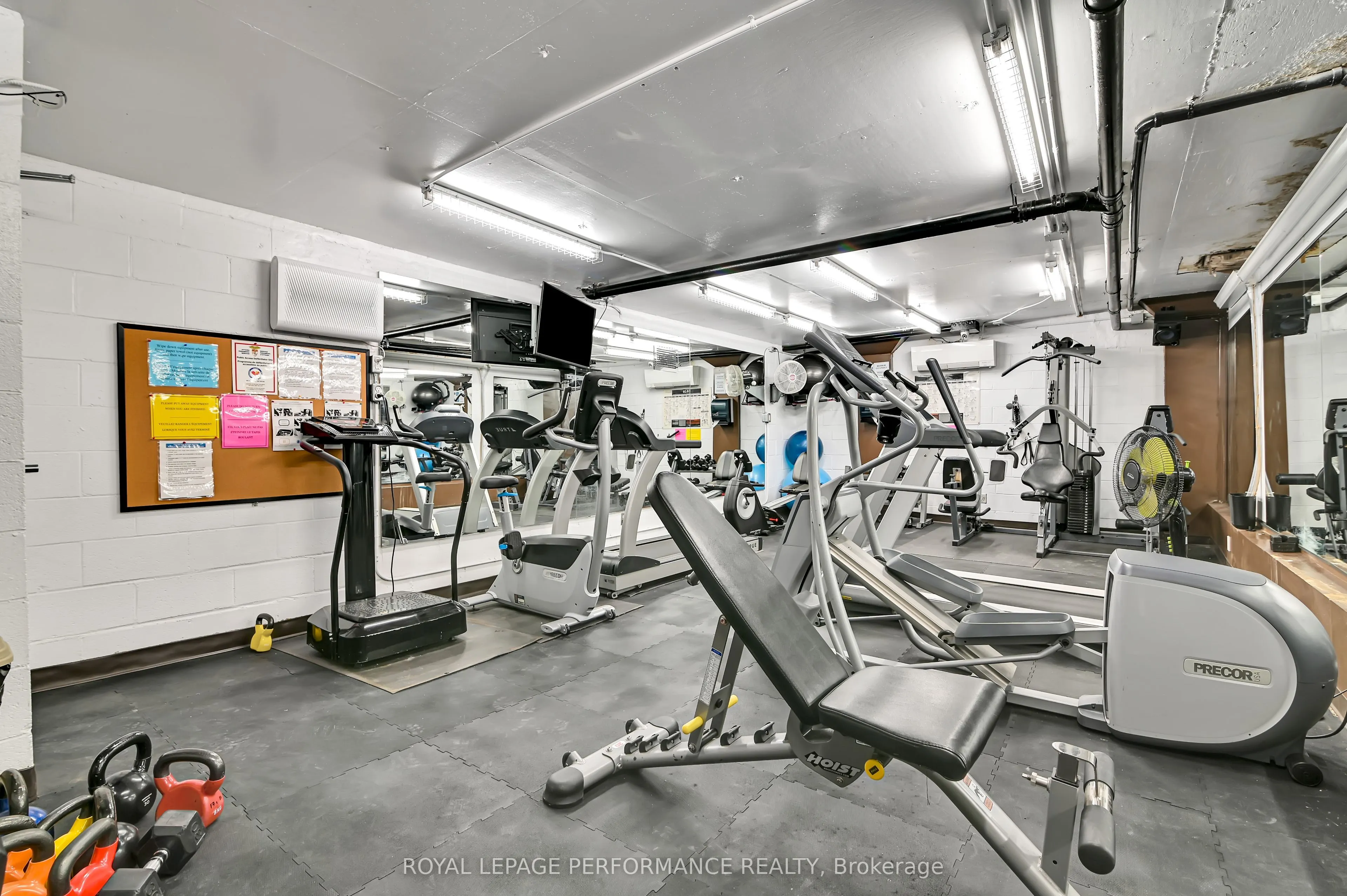 158 B McArthur Avenue, #202