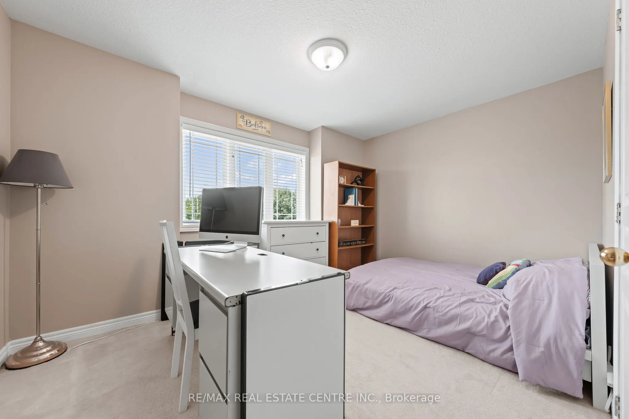 4 Irongate Drive