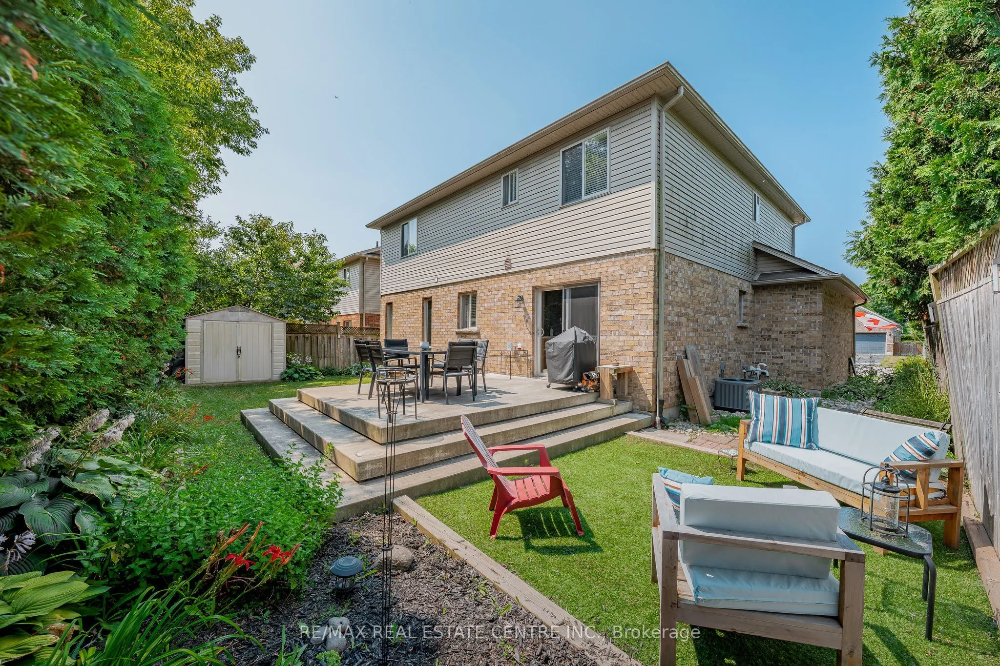 4 Irongate Drive