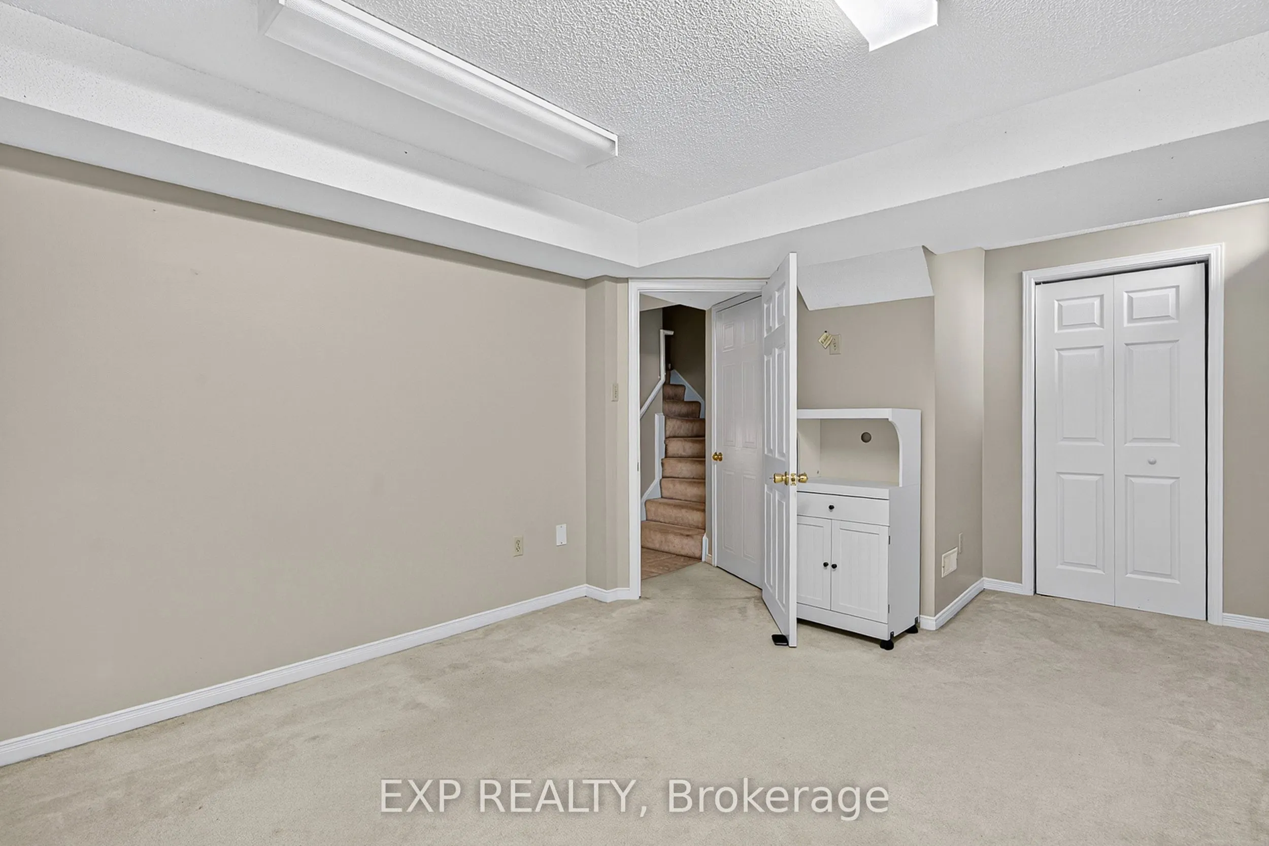 302 College Avenue W, #119