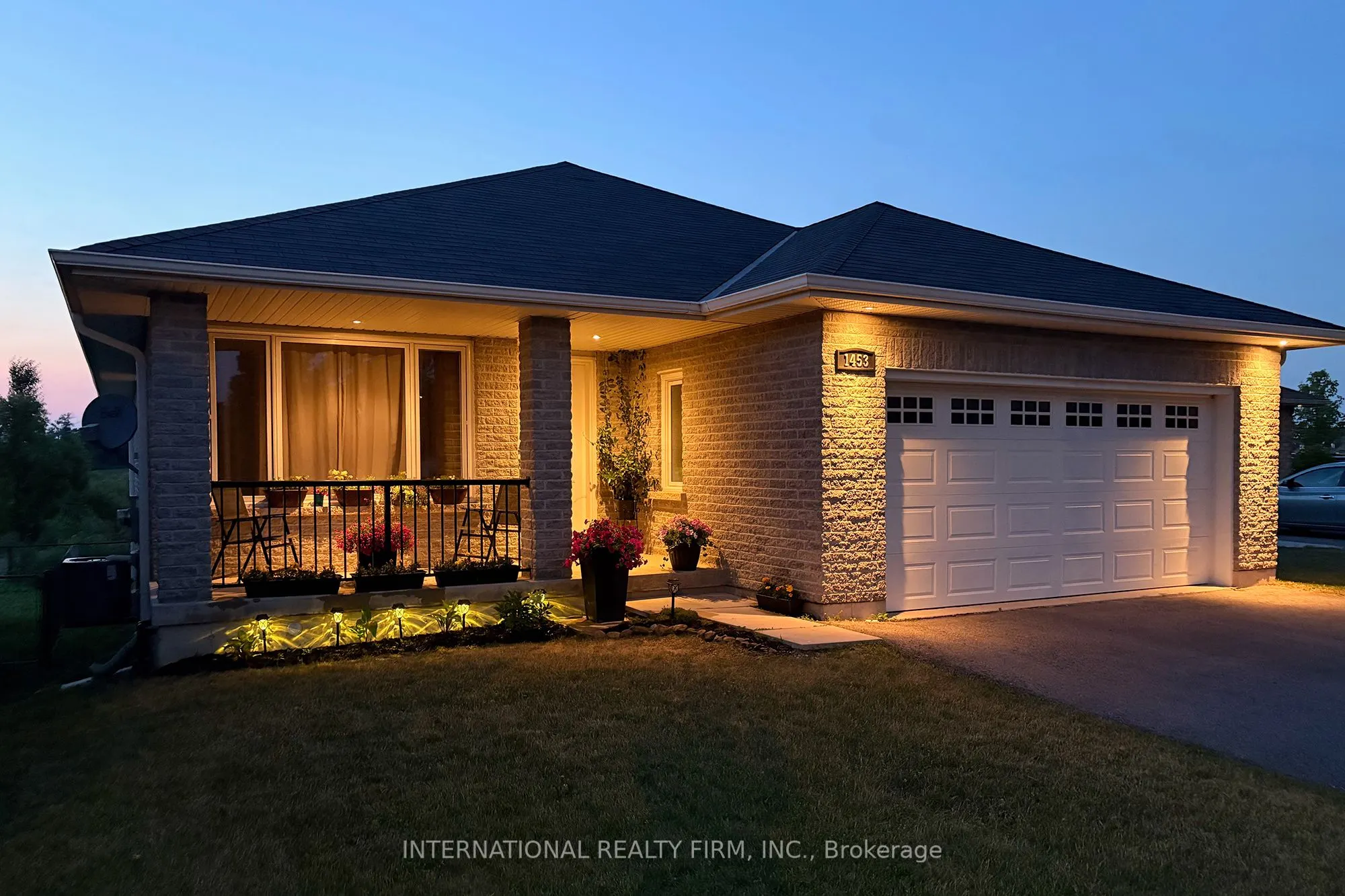 1453 Ireland Drive
