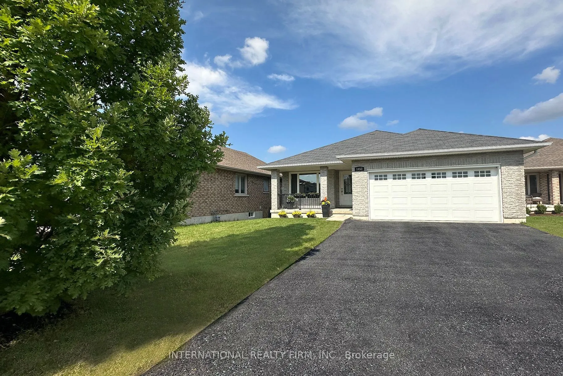 1453 Ireland Drive