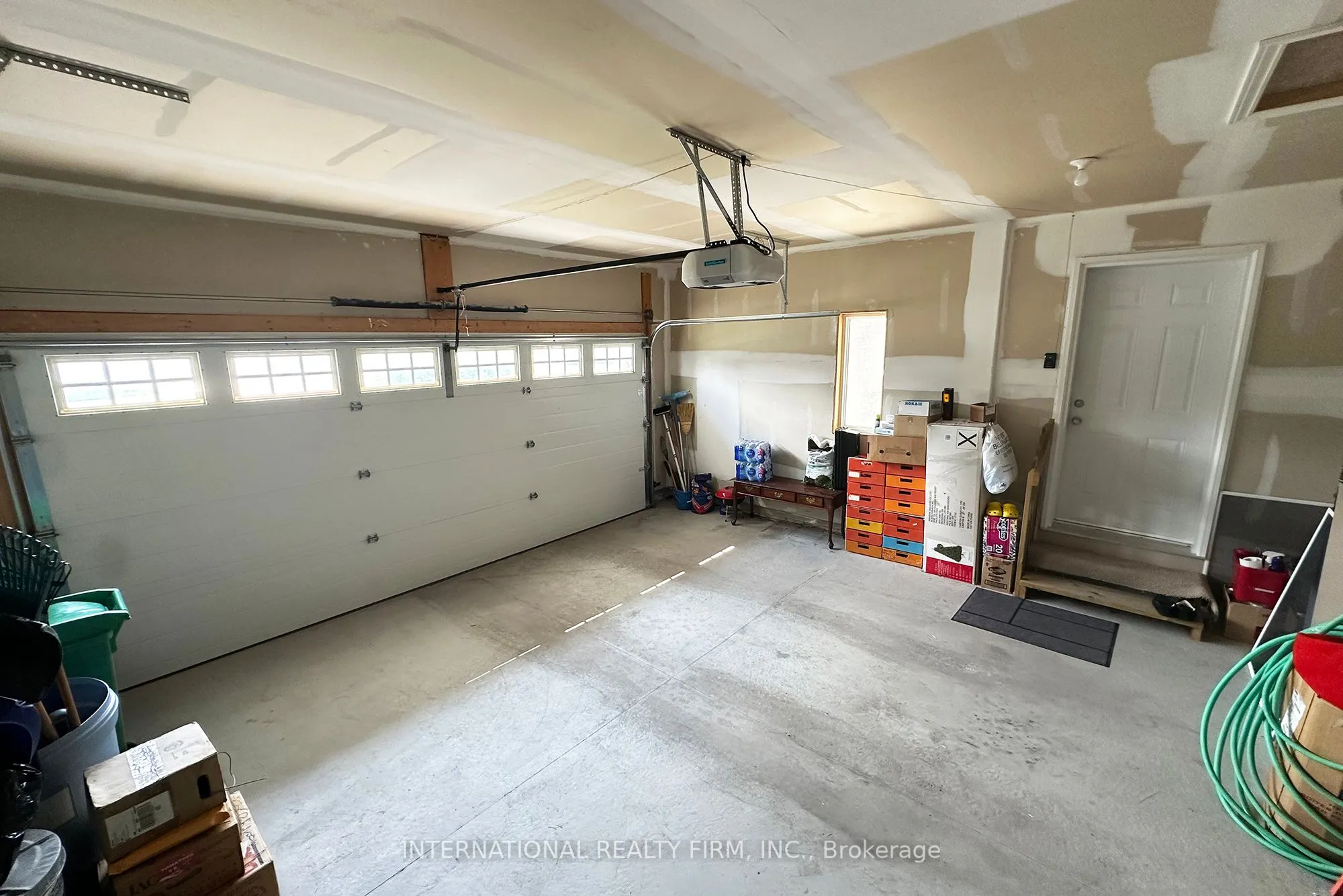 1453 Ireland Drive