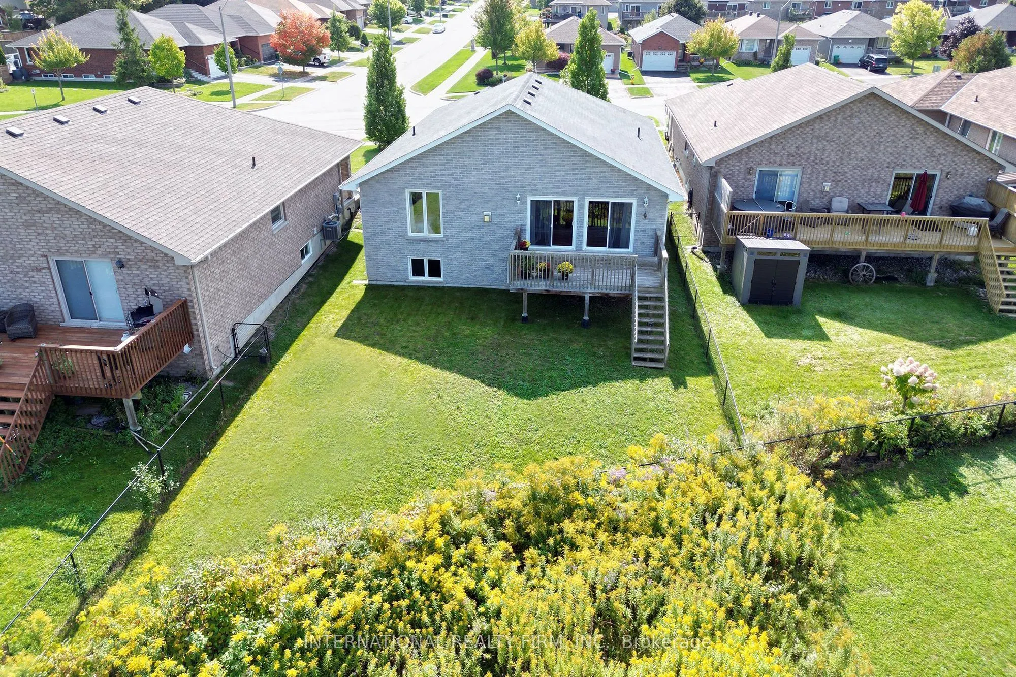1453 Ireland Drive