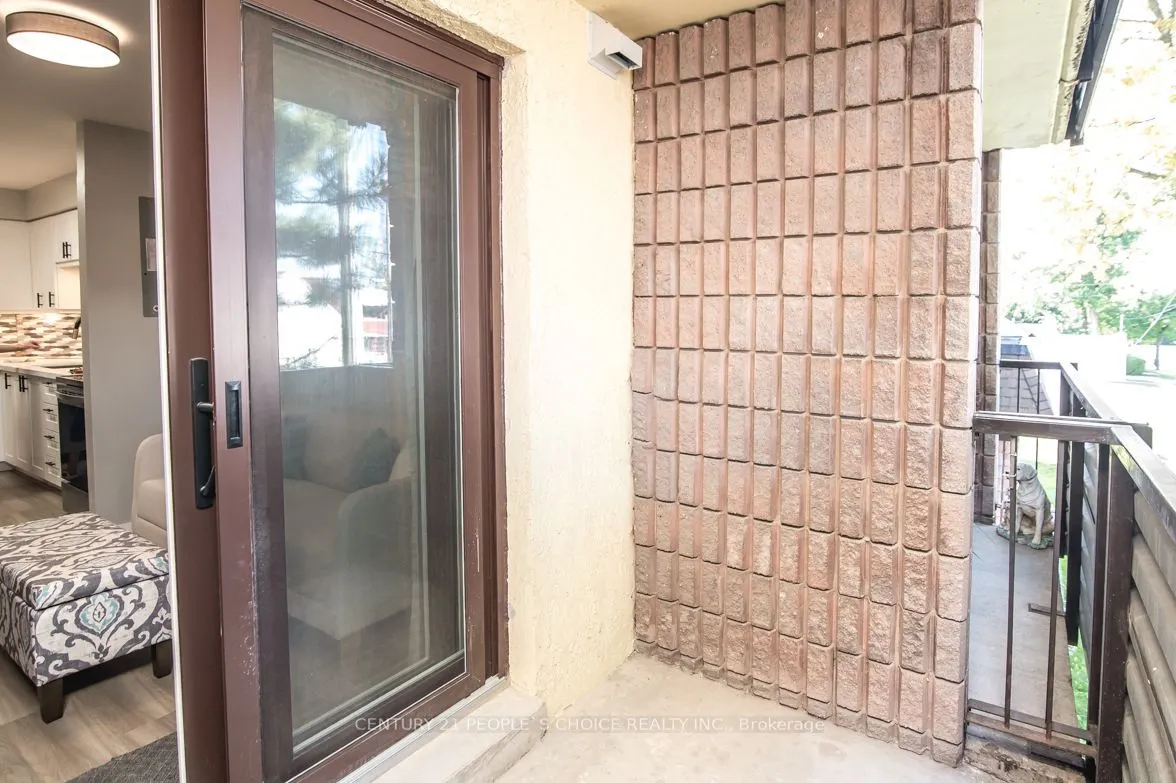72 Main Street E, #329