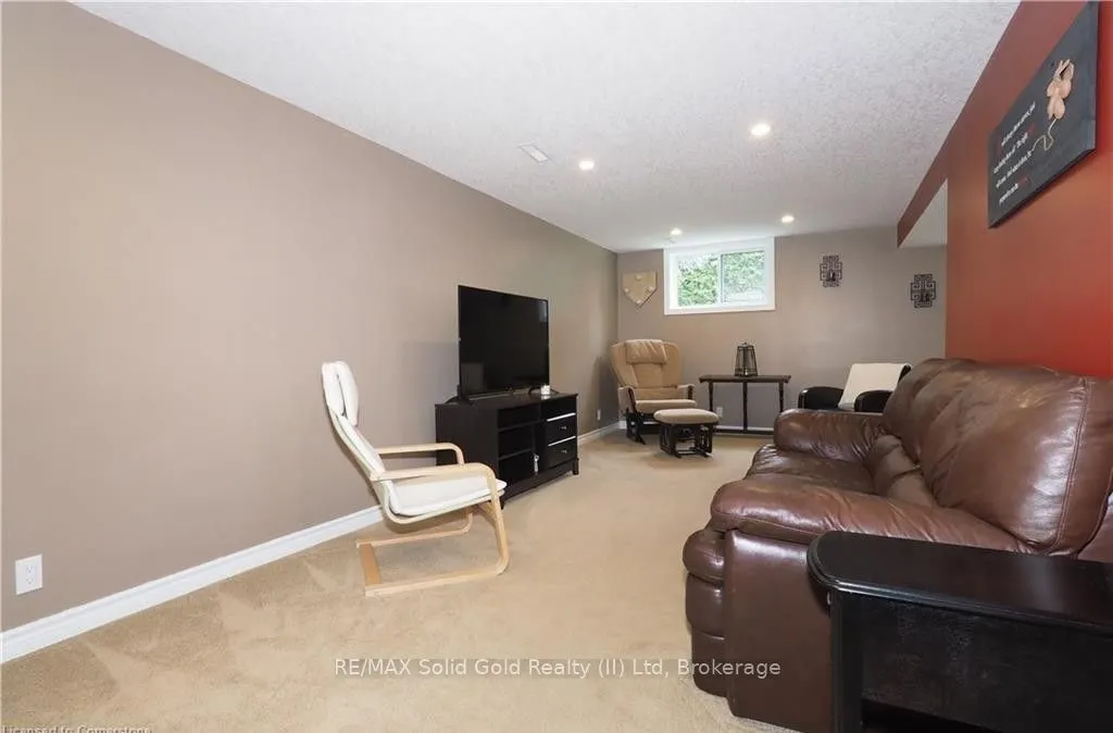462 Driftwood Drive