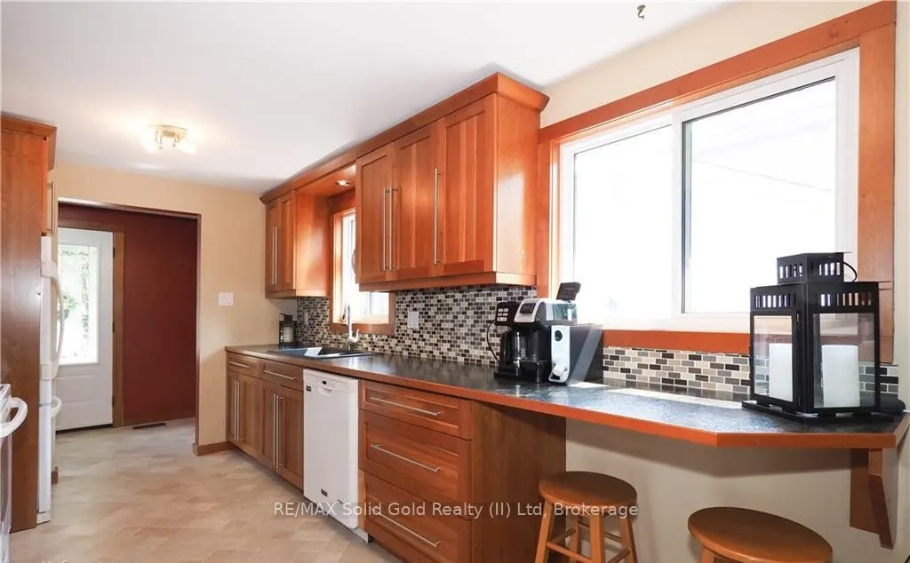 462 Driftwood Drive